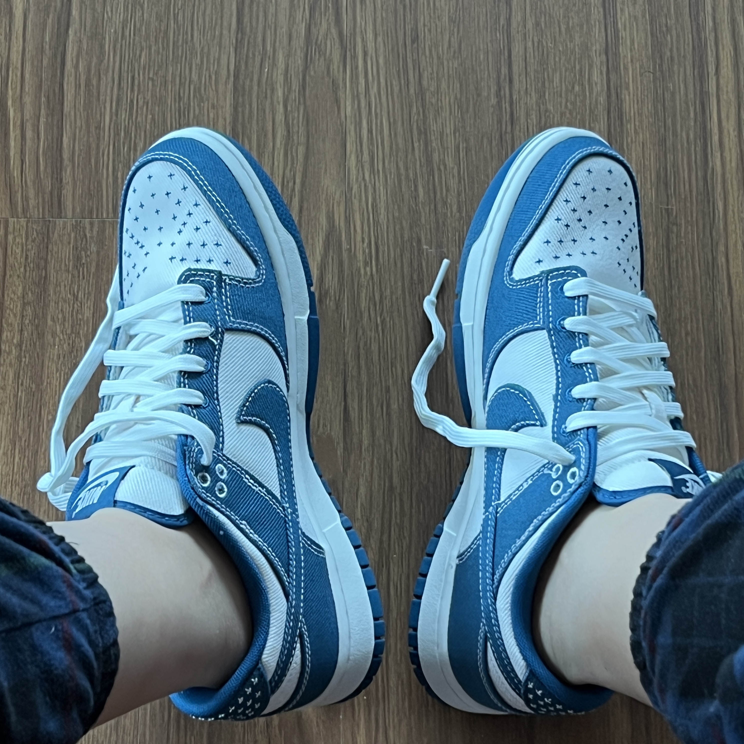Nike Dunk Low Retro SE Industrial Blue 착용 스타일