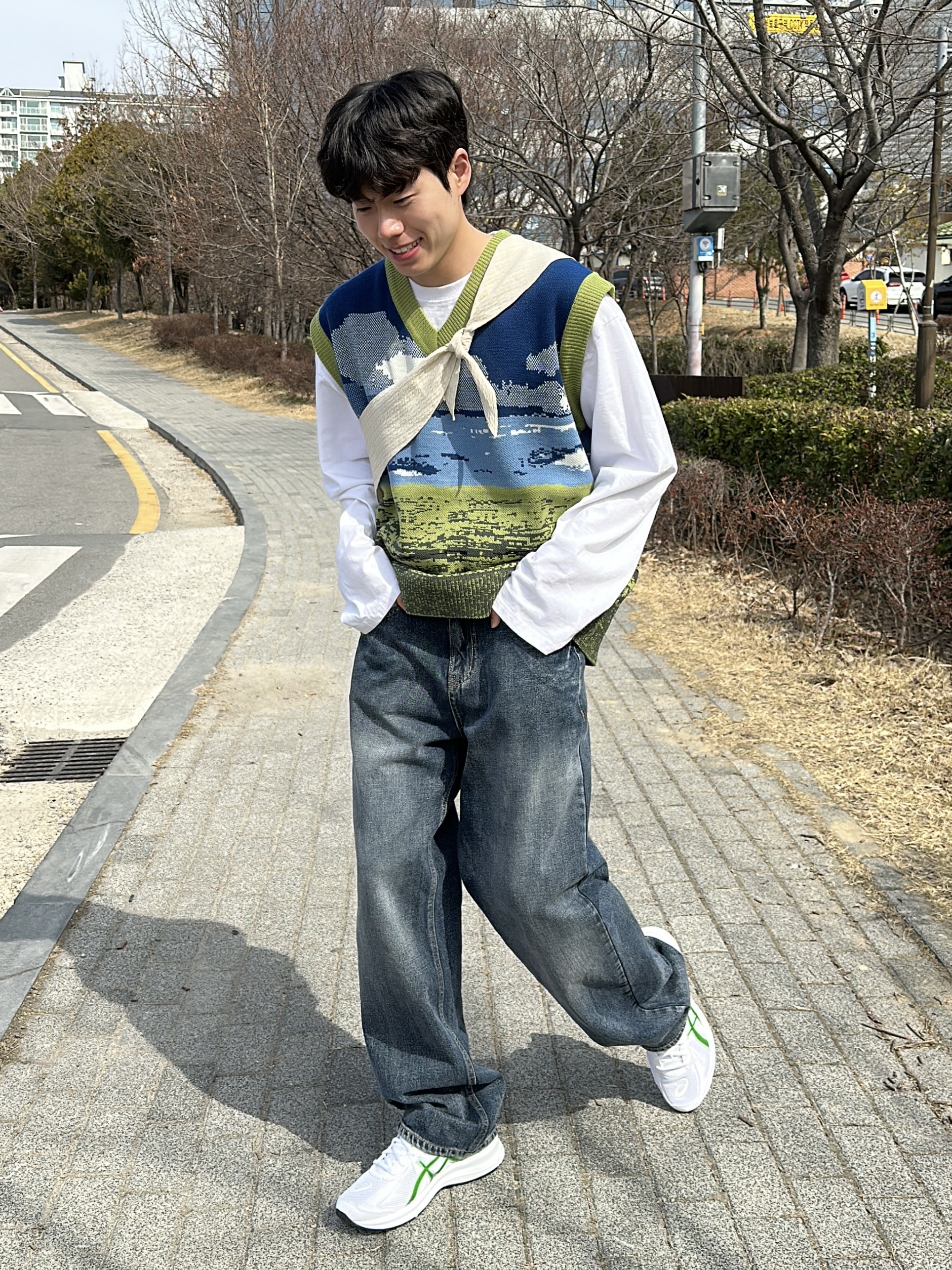 Asics Jog 100 S White Green - 2E Wide 착용 스타일