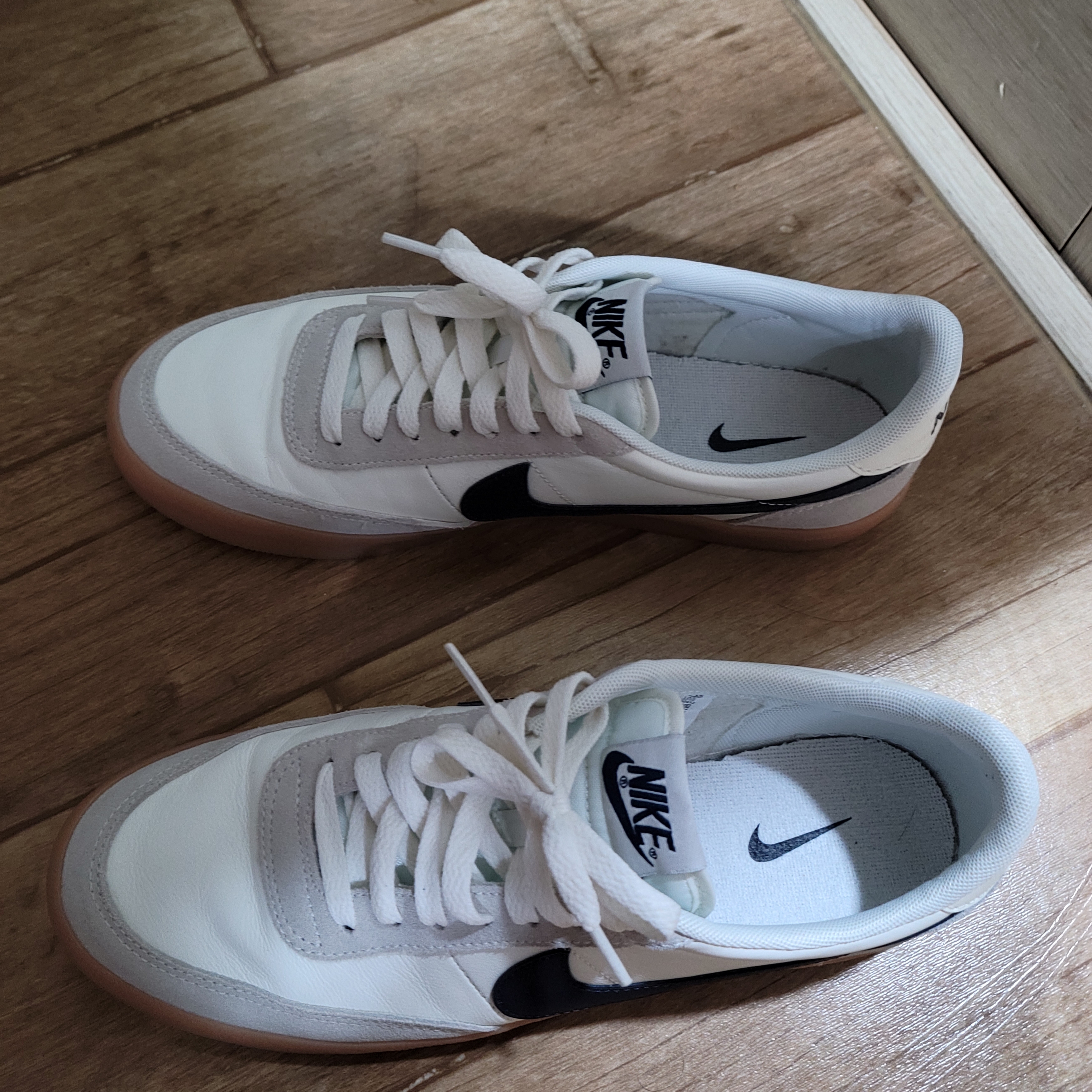 Nike x J.Crew Killshot 2 Sail Midnight Navy 착용 스타일