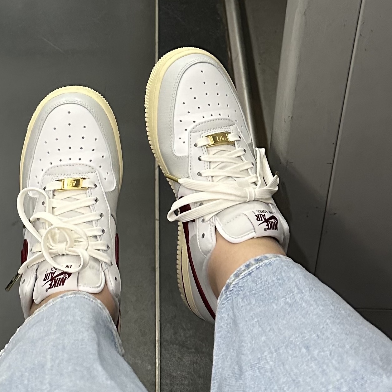 (W) Nike Air Force 1 '07 SE Pandant 착용 스타일 - 1