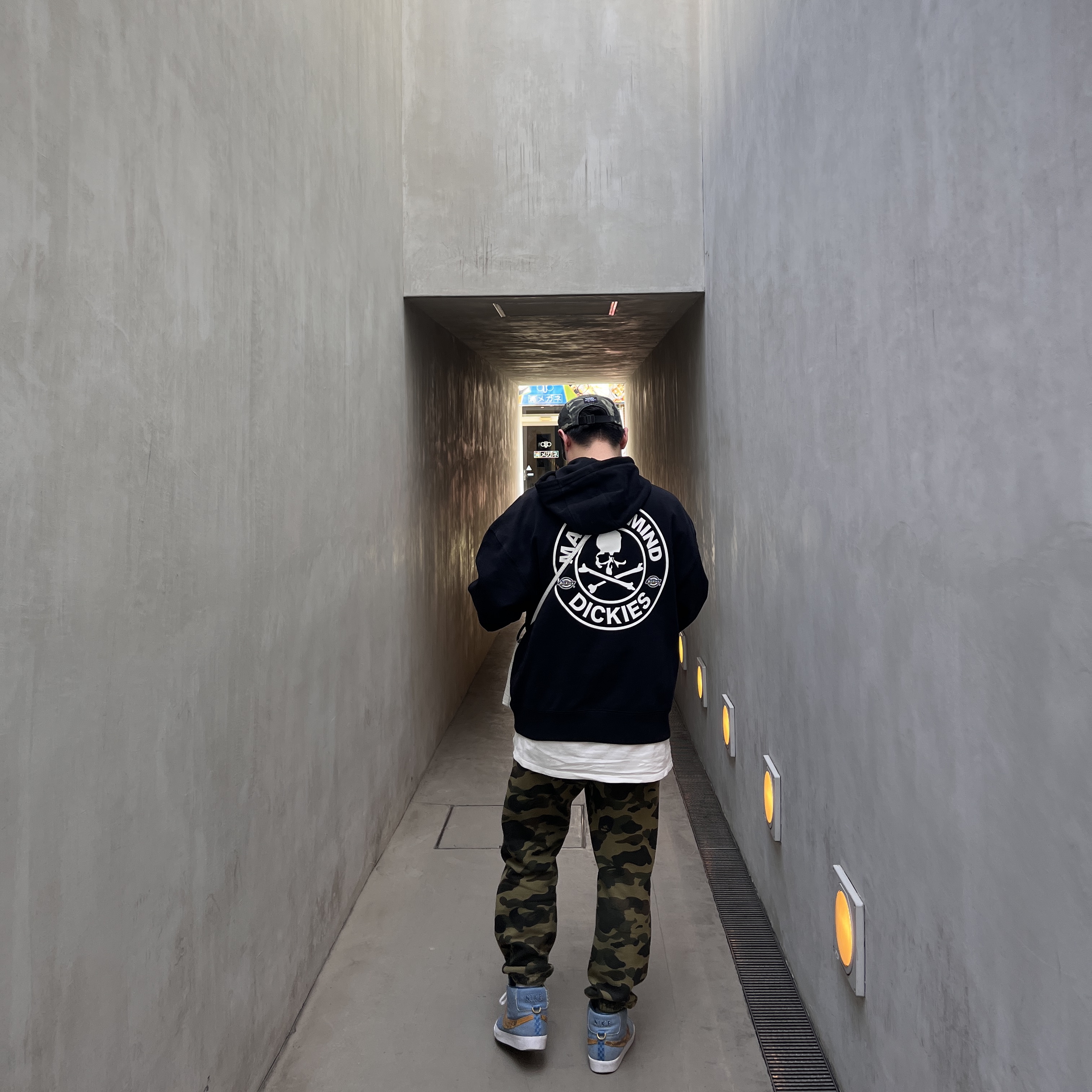 Nike x Supreme SB Zoom Blazer Mid QS 2 Industrial Blue, Supreme Military Camp Cap Olive Camo - 23SS 착용 스타일 - 3