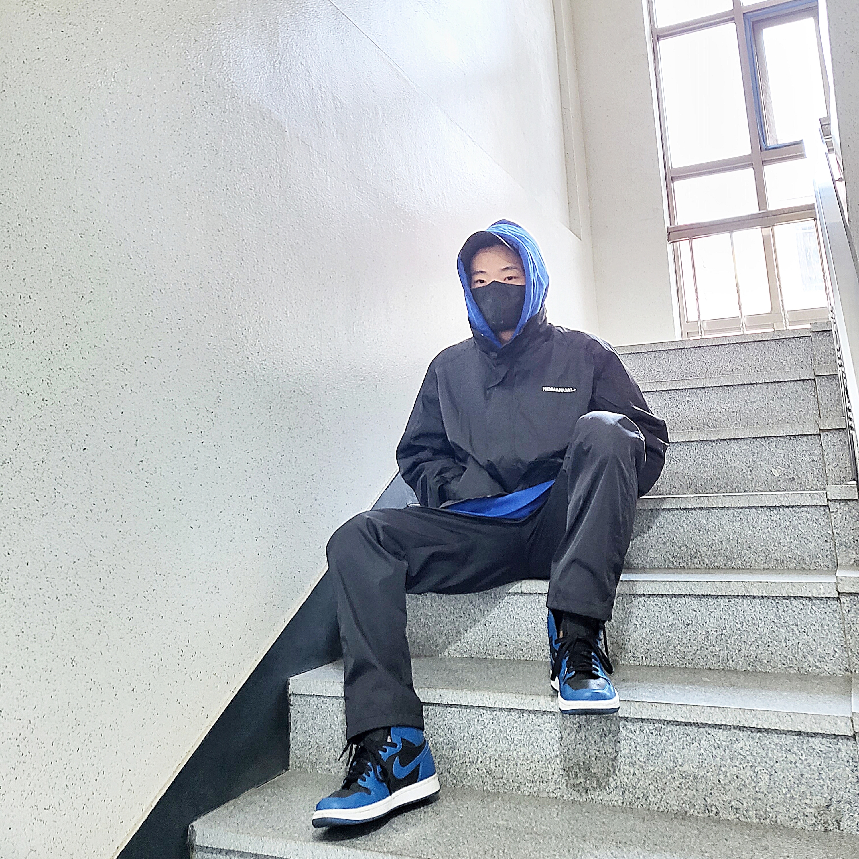 Jordan 1 Retro High OG Dark Marina Blue 착용 스타일