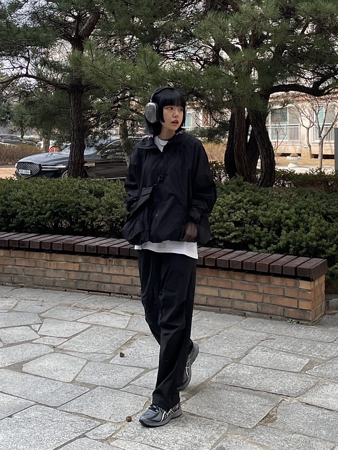 Asics Jog 100 S Steel Grey - 2E Wide, Apple AirPods Max Lightning Space Gray (Korean Ver.) 착용 스타일 - 1