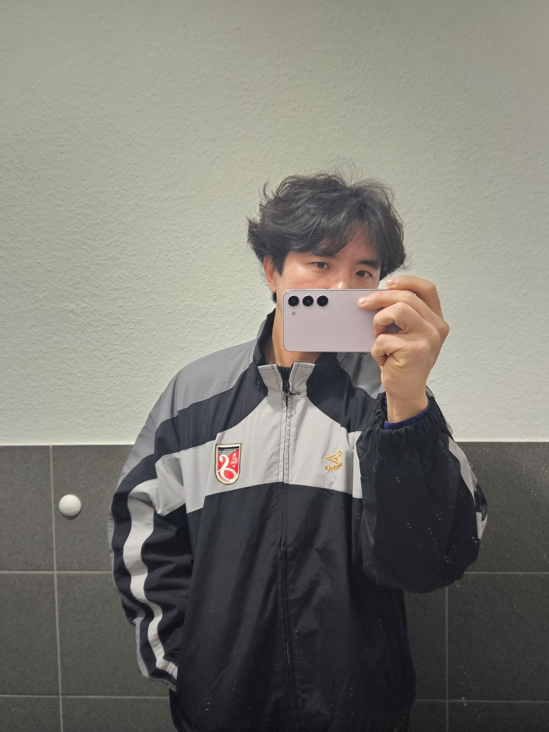 Supreme x Umbro Track Jacket Black - 23SS 착용 스타일 - 1