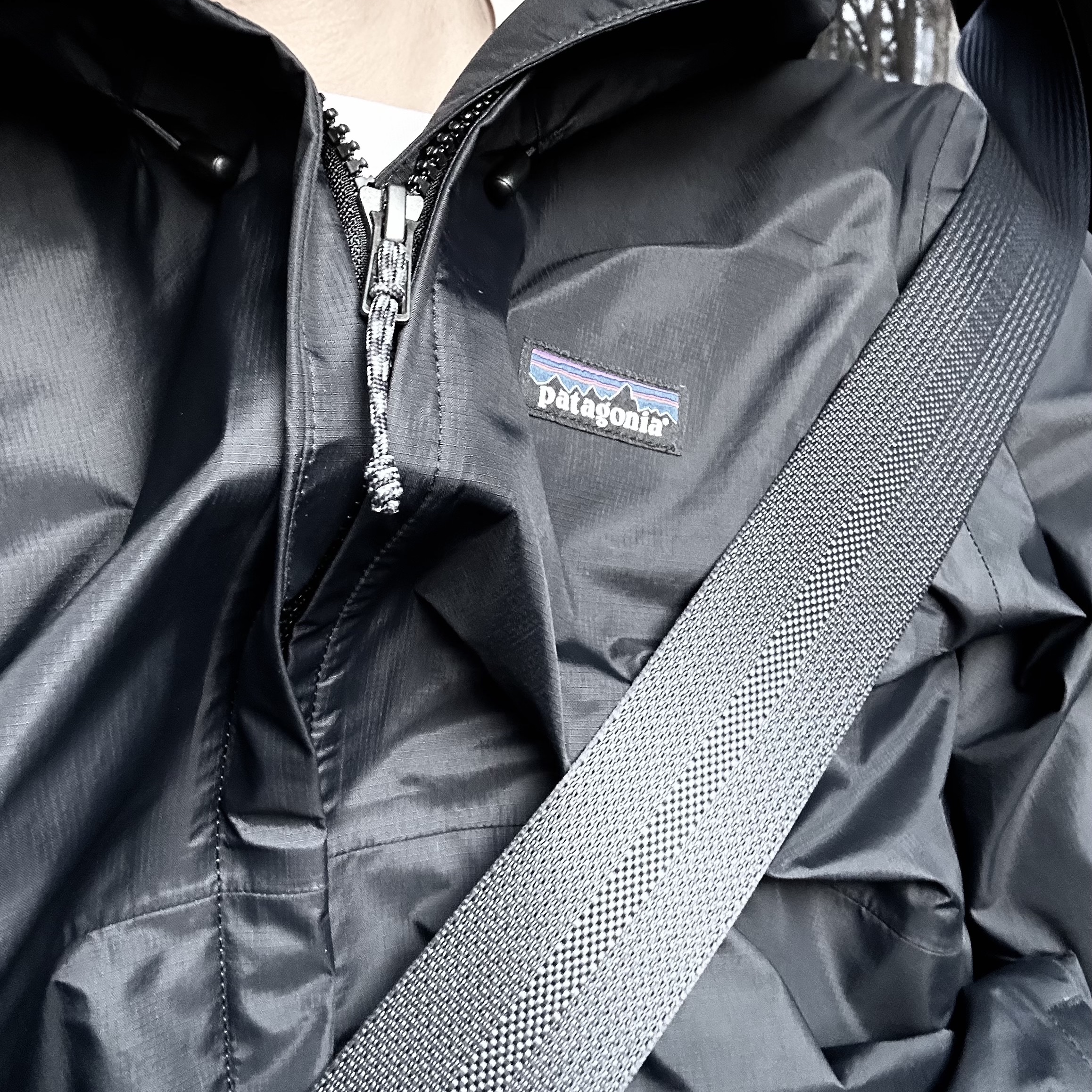 Patagonia Torrentshell 3L Jacket Black 착용 스타일