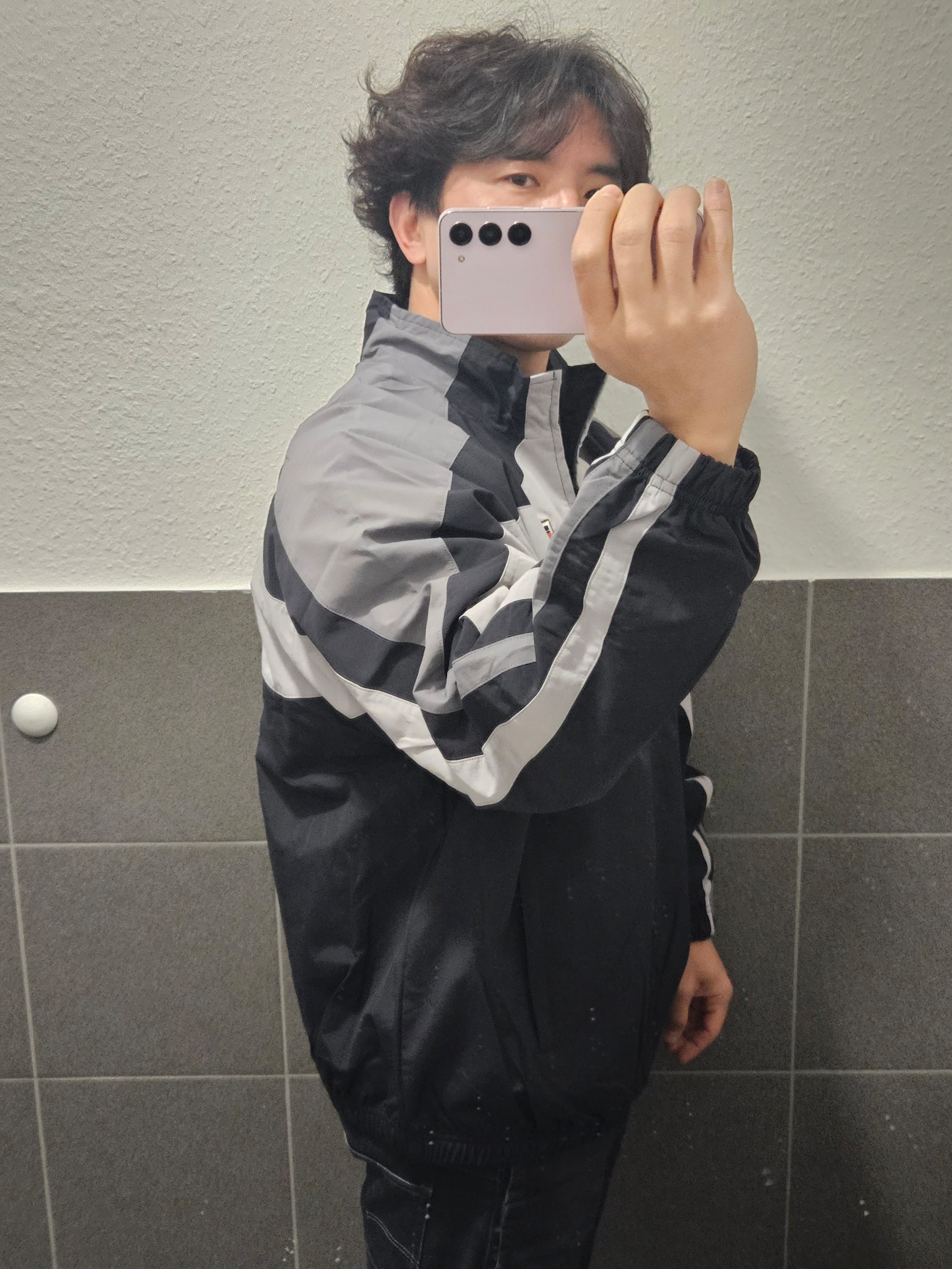 Supreme x Umbro Track Jacket Black - 23SS 착용 스타일 - 2