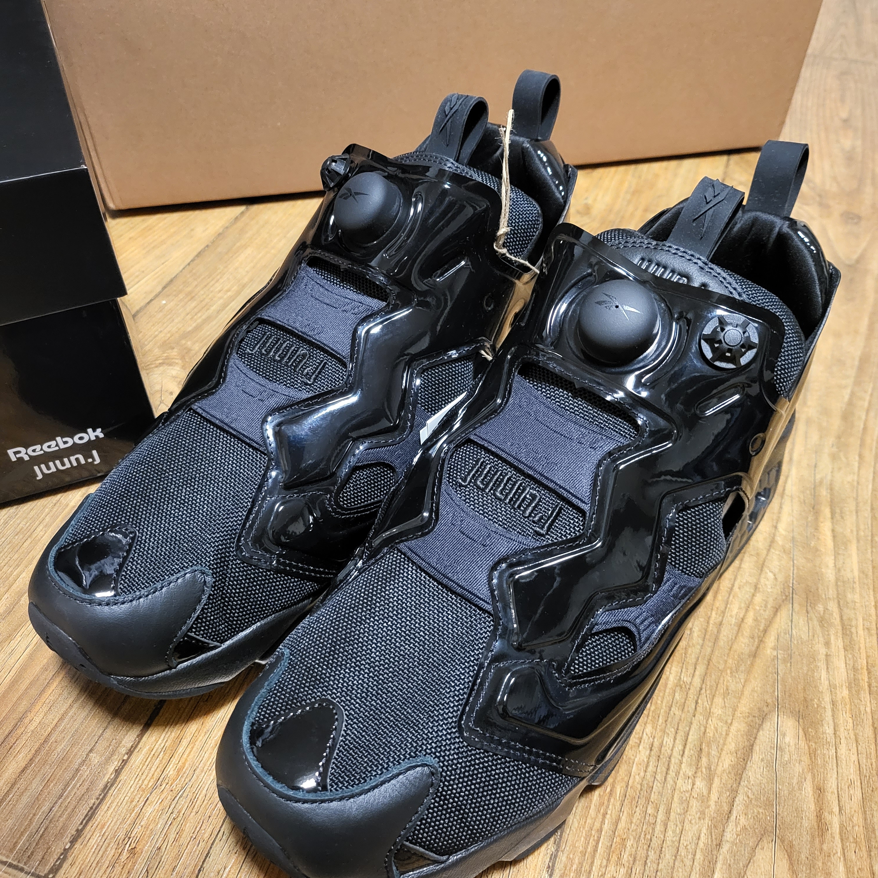 Reebok x Juun.J Instapump Fury OG Black 착용 스타일 - 2