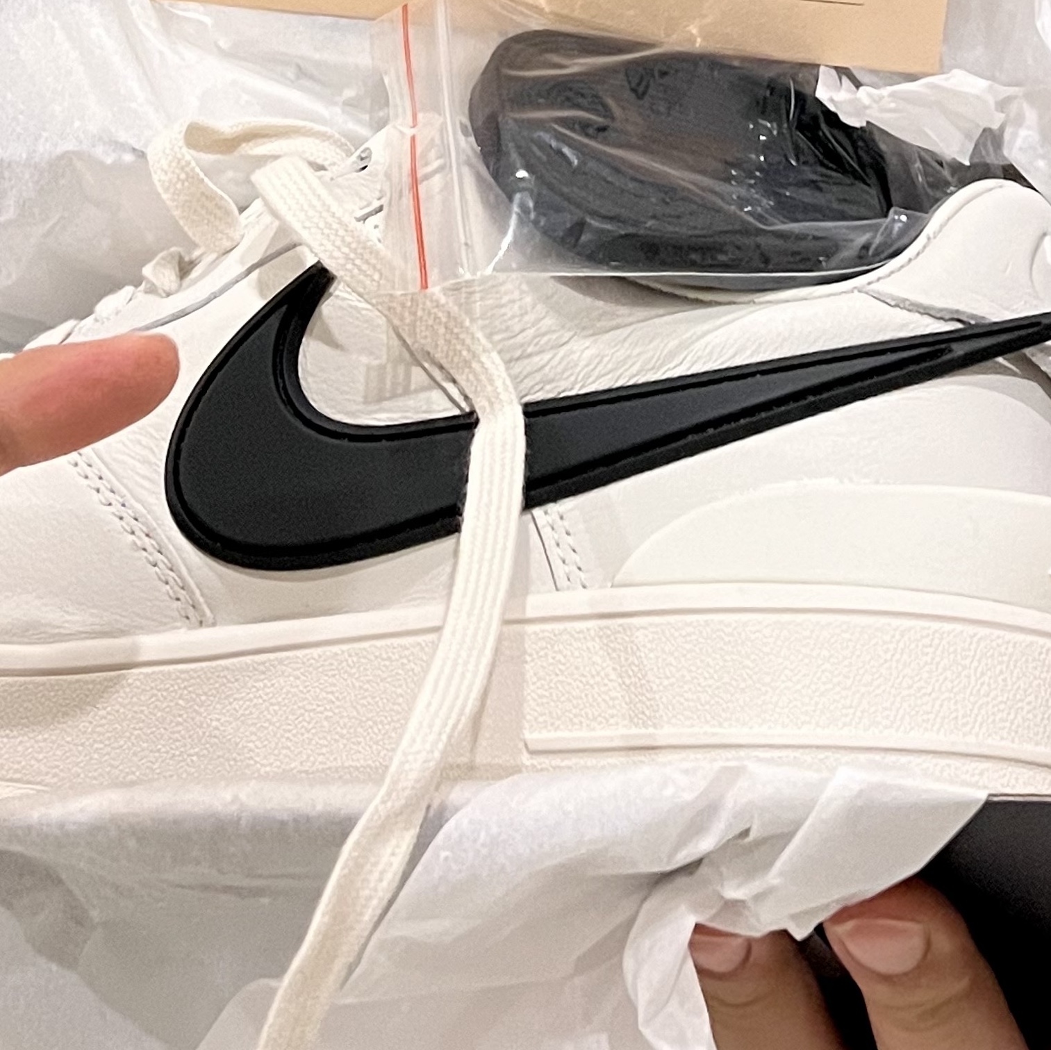 Nike x Ambush Air Force 1 Low SP Phantom 착용 스타일