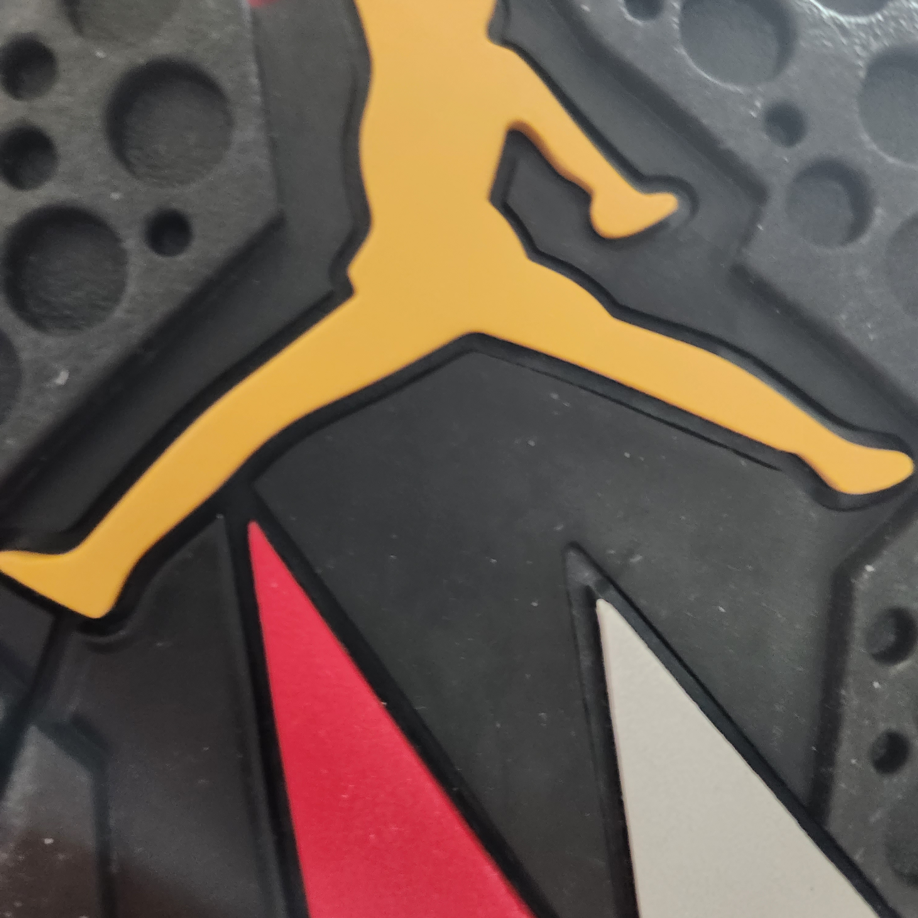 Jordan 7 Retro Cardinal 2022 착용 스타일 - 1