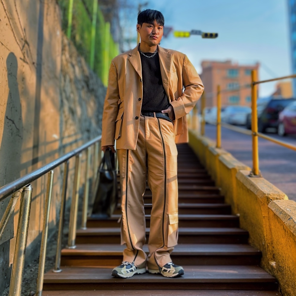 Adidas x Song for the Mute Shadowturf Core Black 착용 스타일