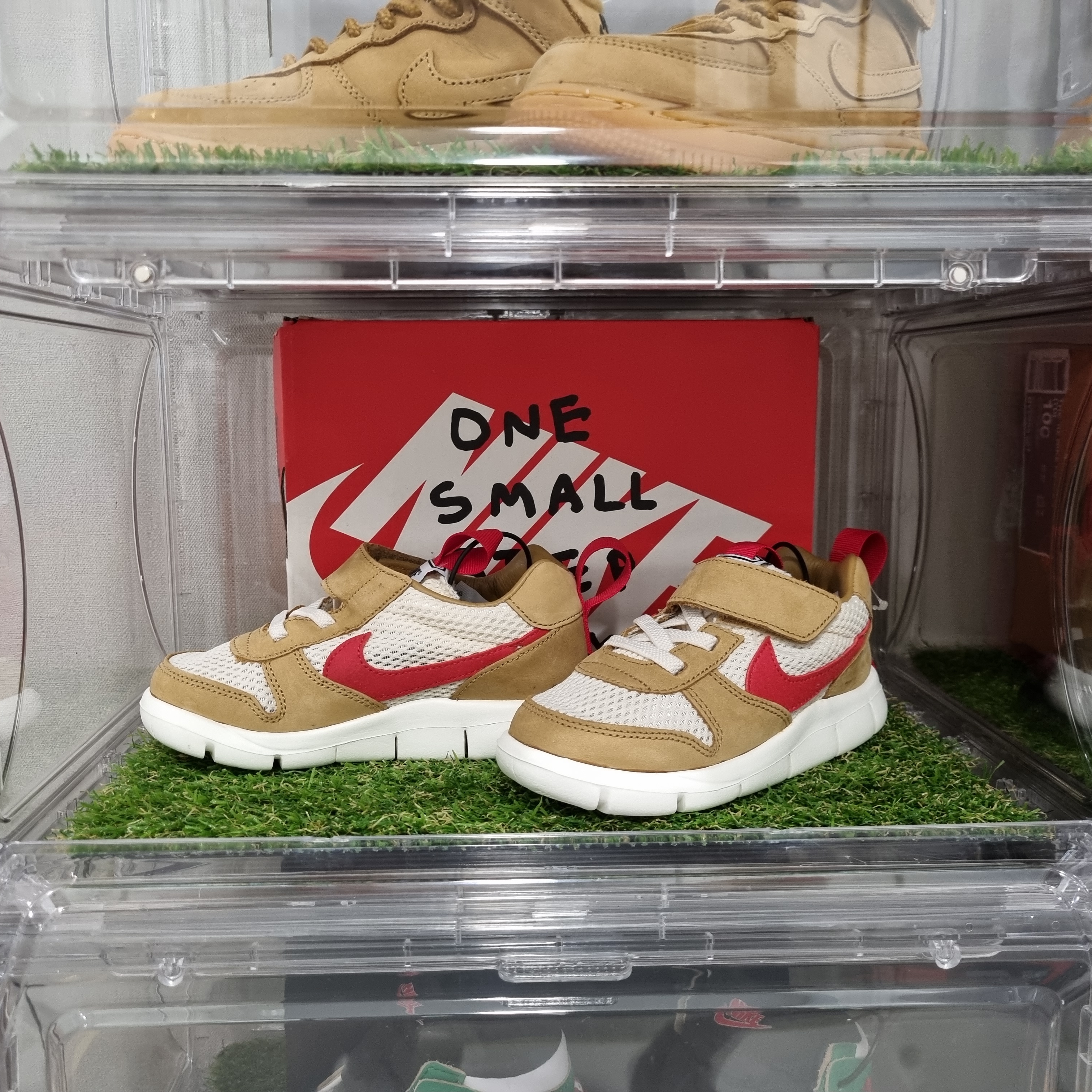 (TD) Nike x Tom Sachs Mars Yard 착용 스타일 - 2