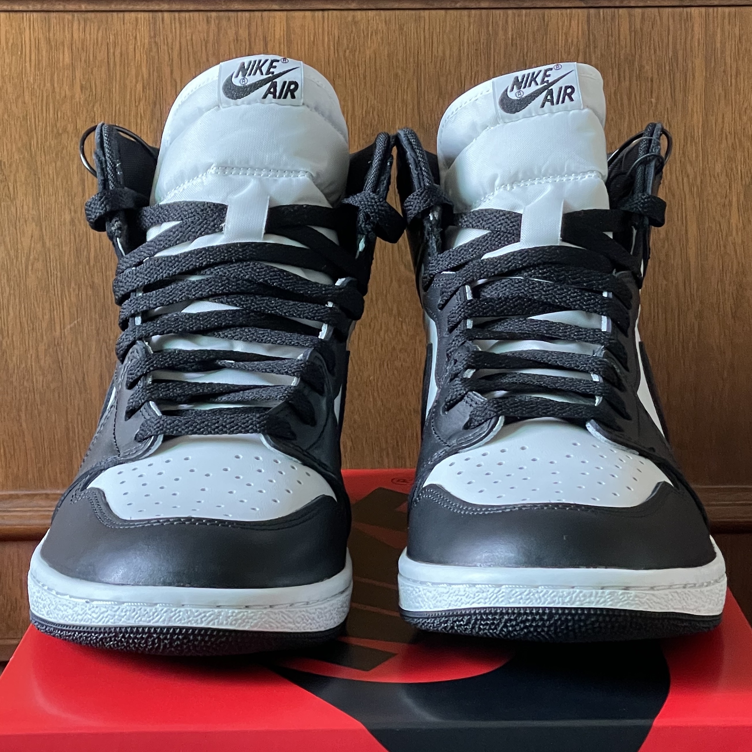 Jordan 1 High 85 Black White 착용 스타일 - 3