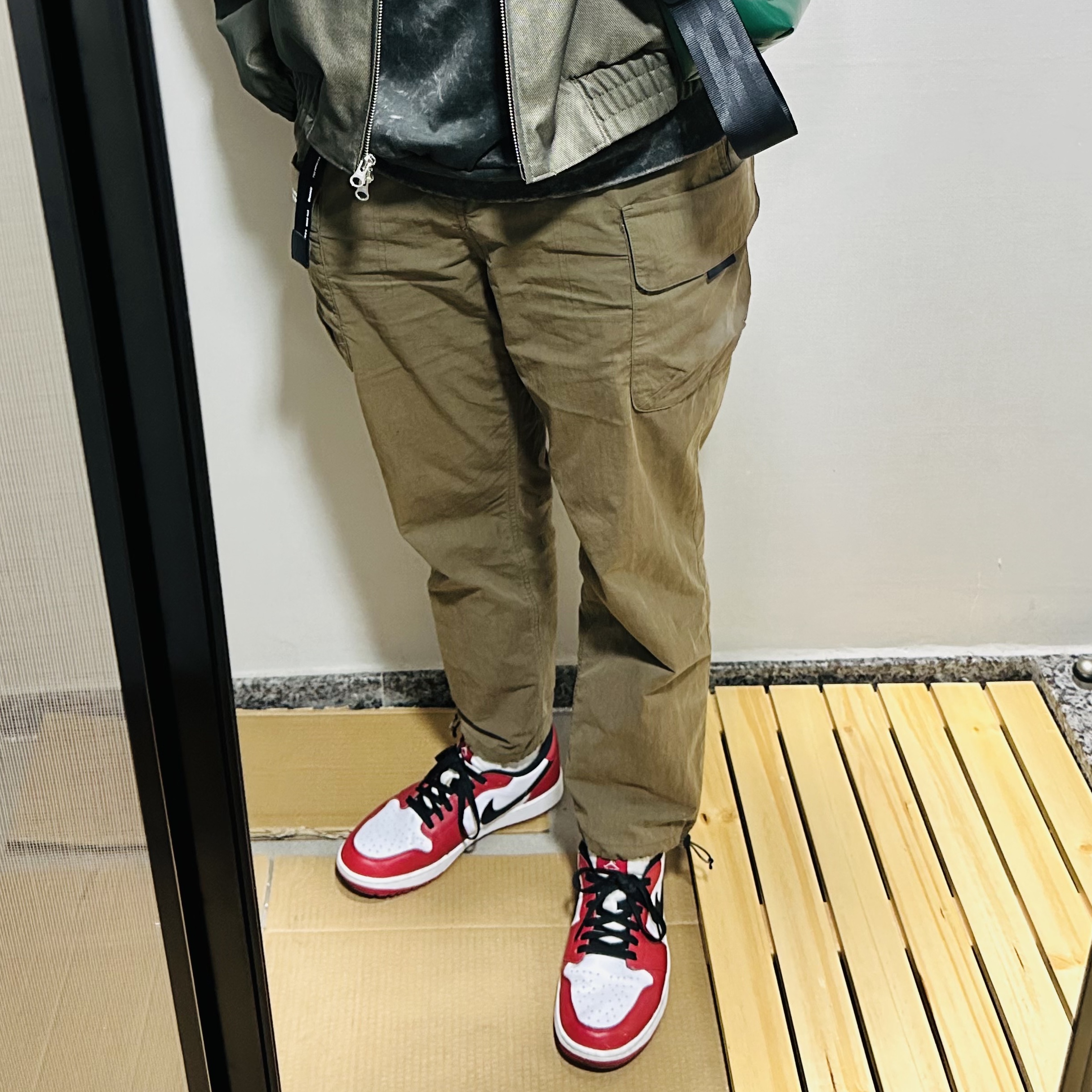 Jordan 1 Low Golf Chicago 착용 스타일