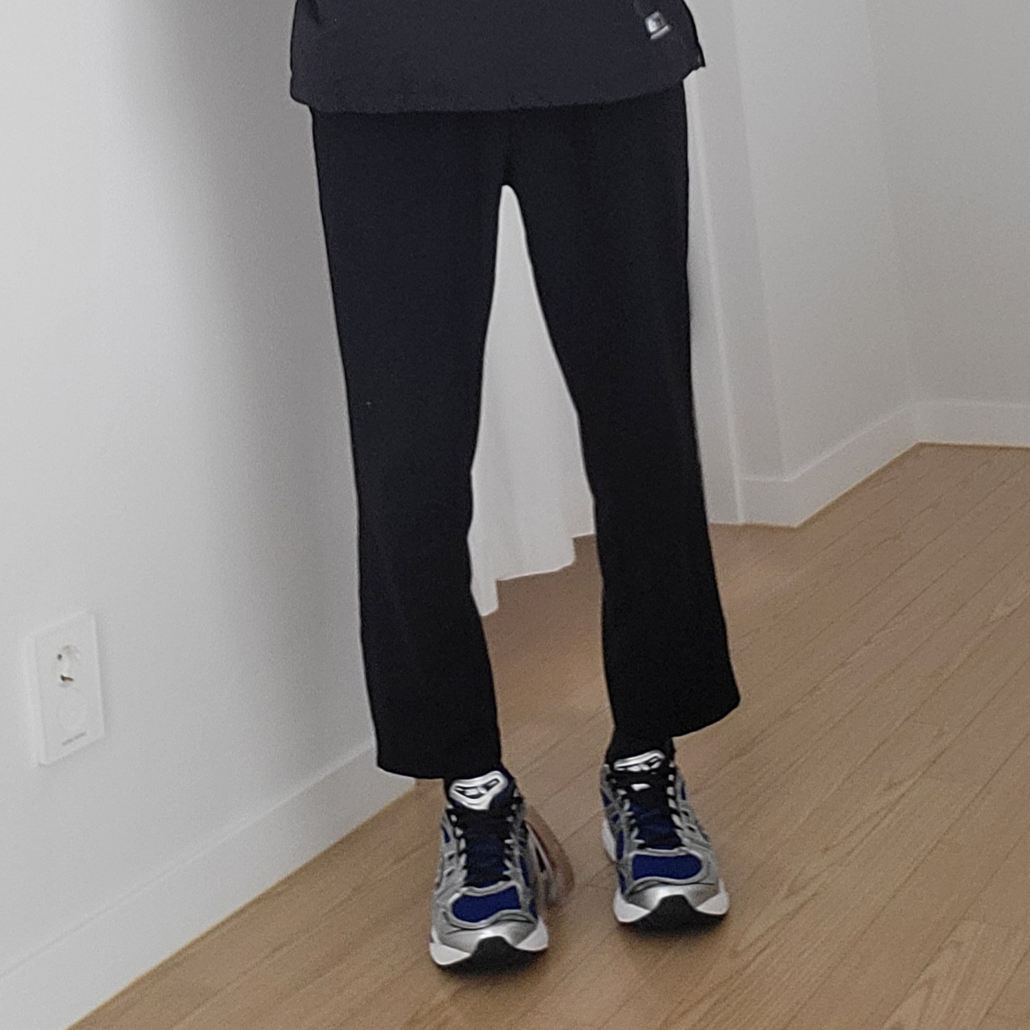 Asics Gel-Kayano 14 Monaco Blue Black 착용 스타일