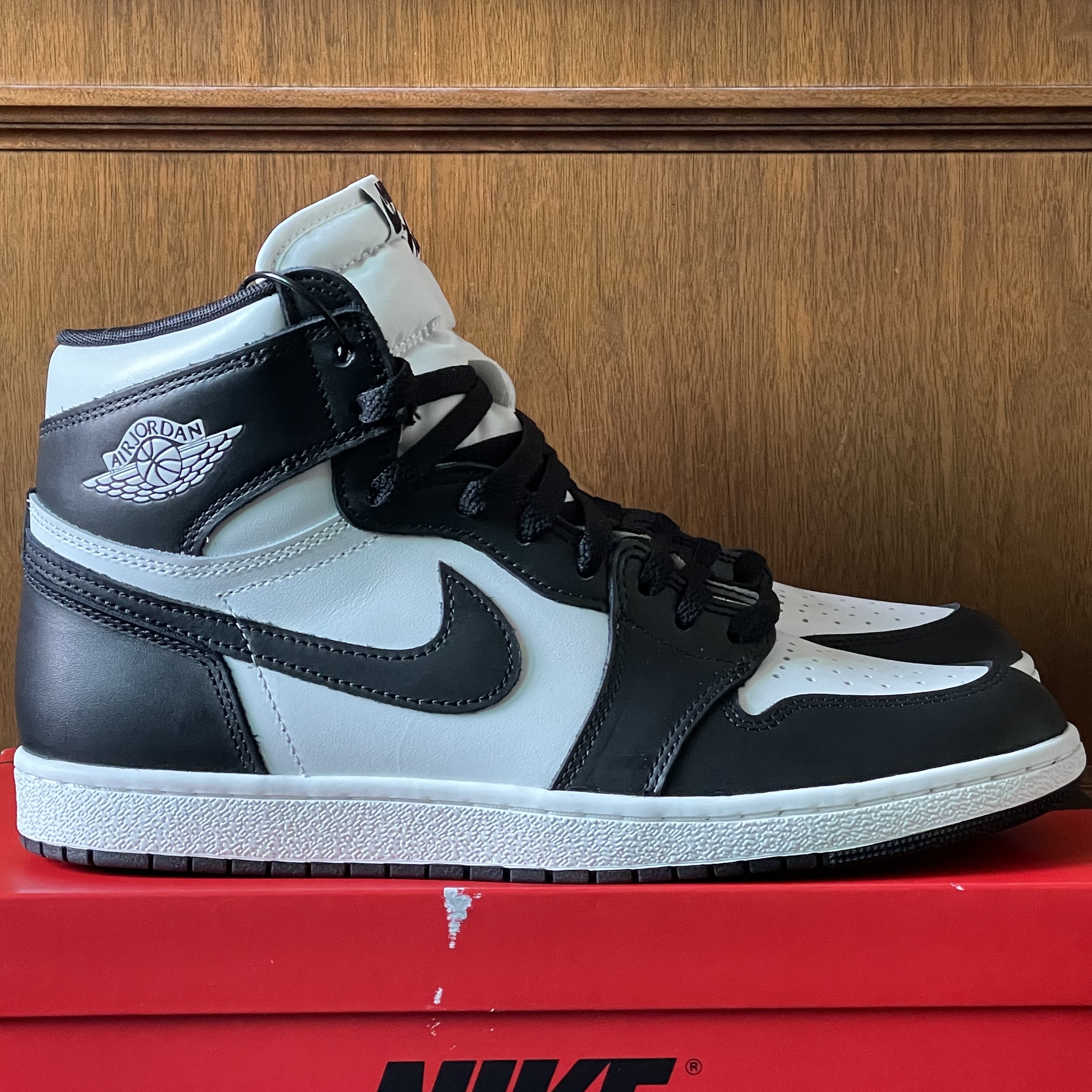 Jordan 1 High 85 Black White 착용 스타일 - 4