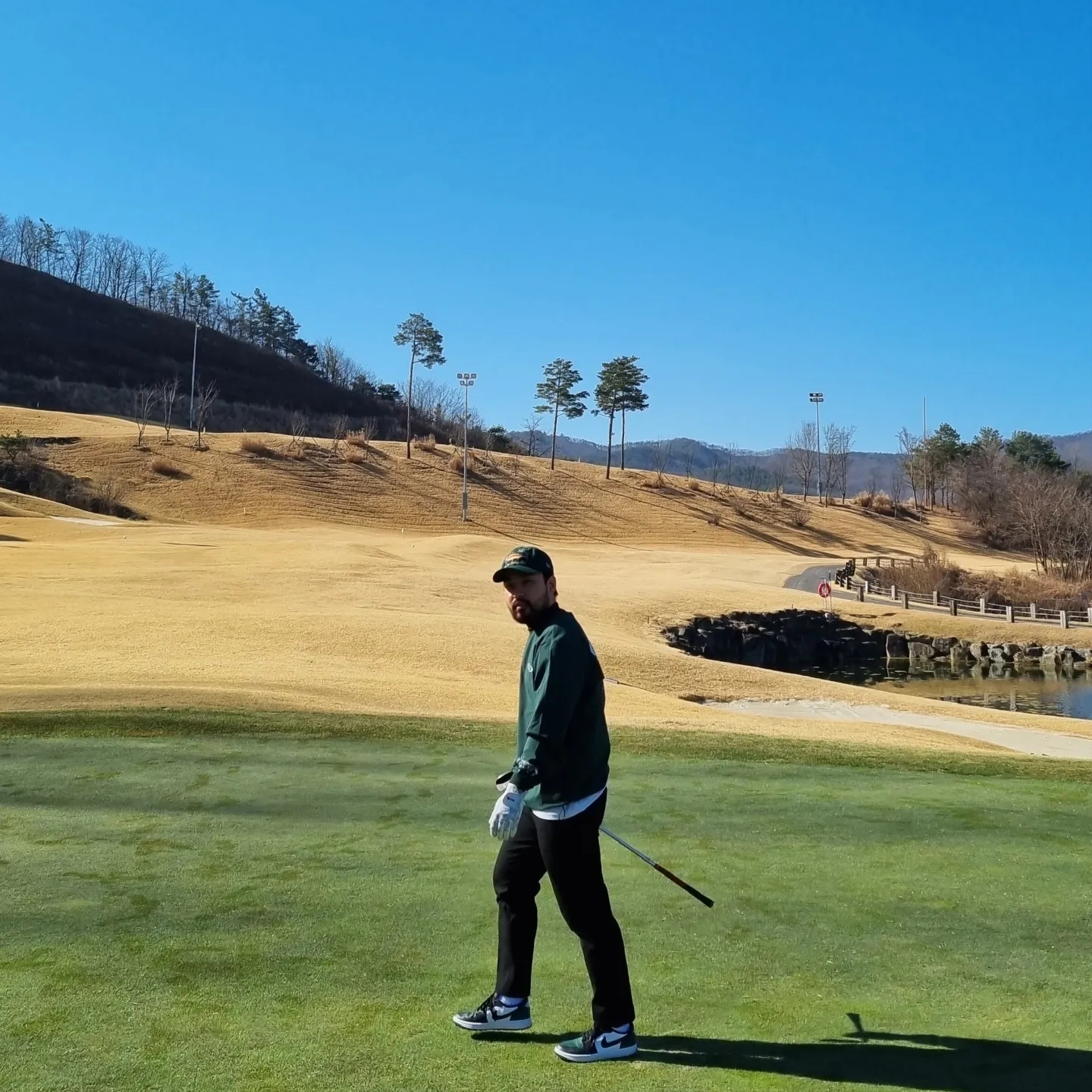 Jordan 1 Low Golf Noble Green 착용 스타일 - 1