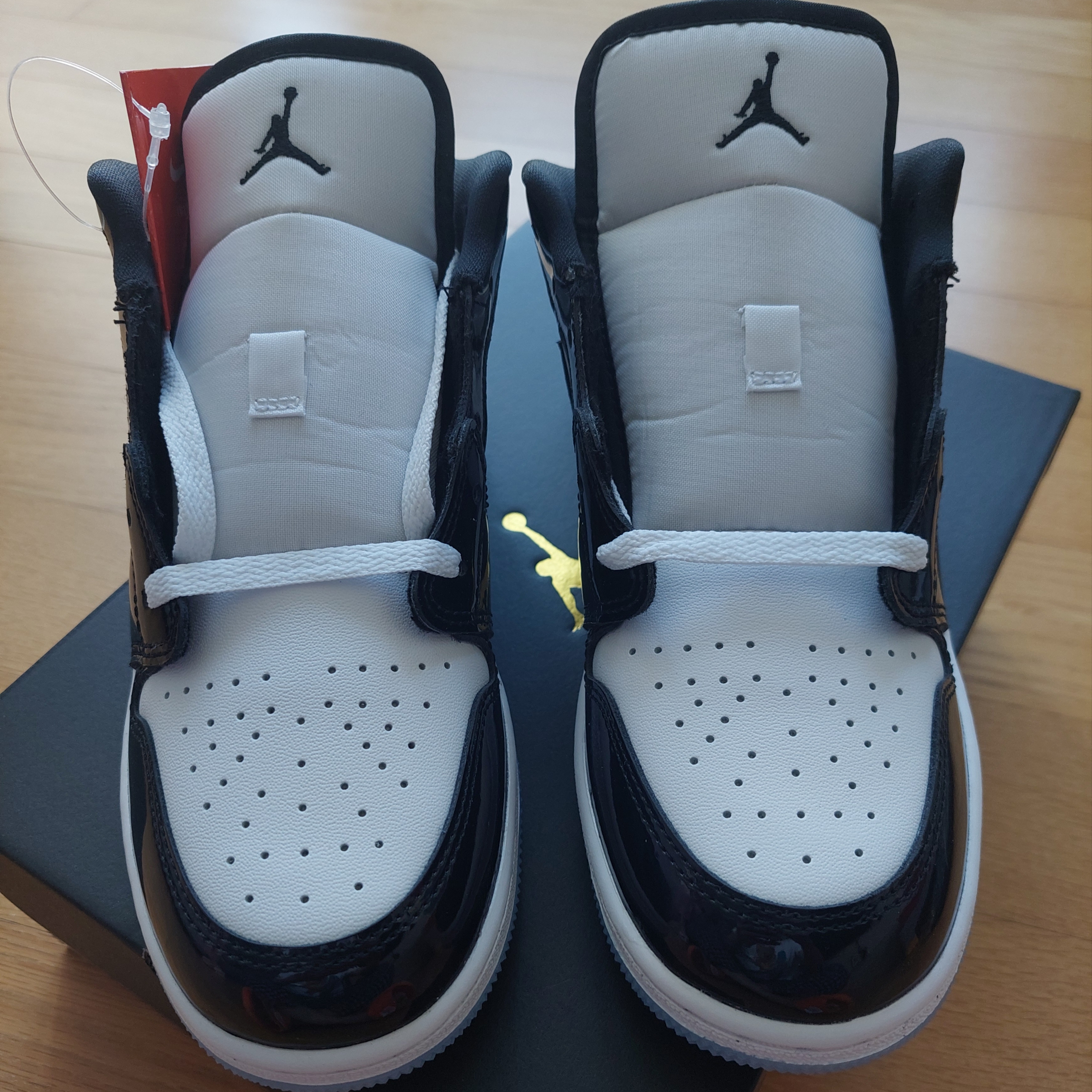 (GS) Jordan 1 Low SE Concord 착용 스타일 - 1