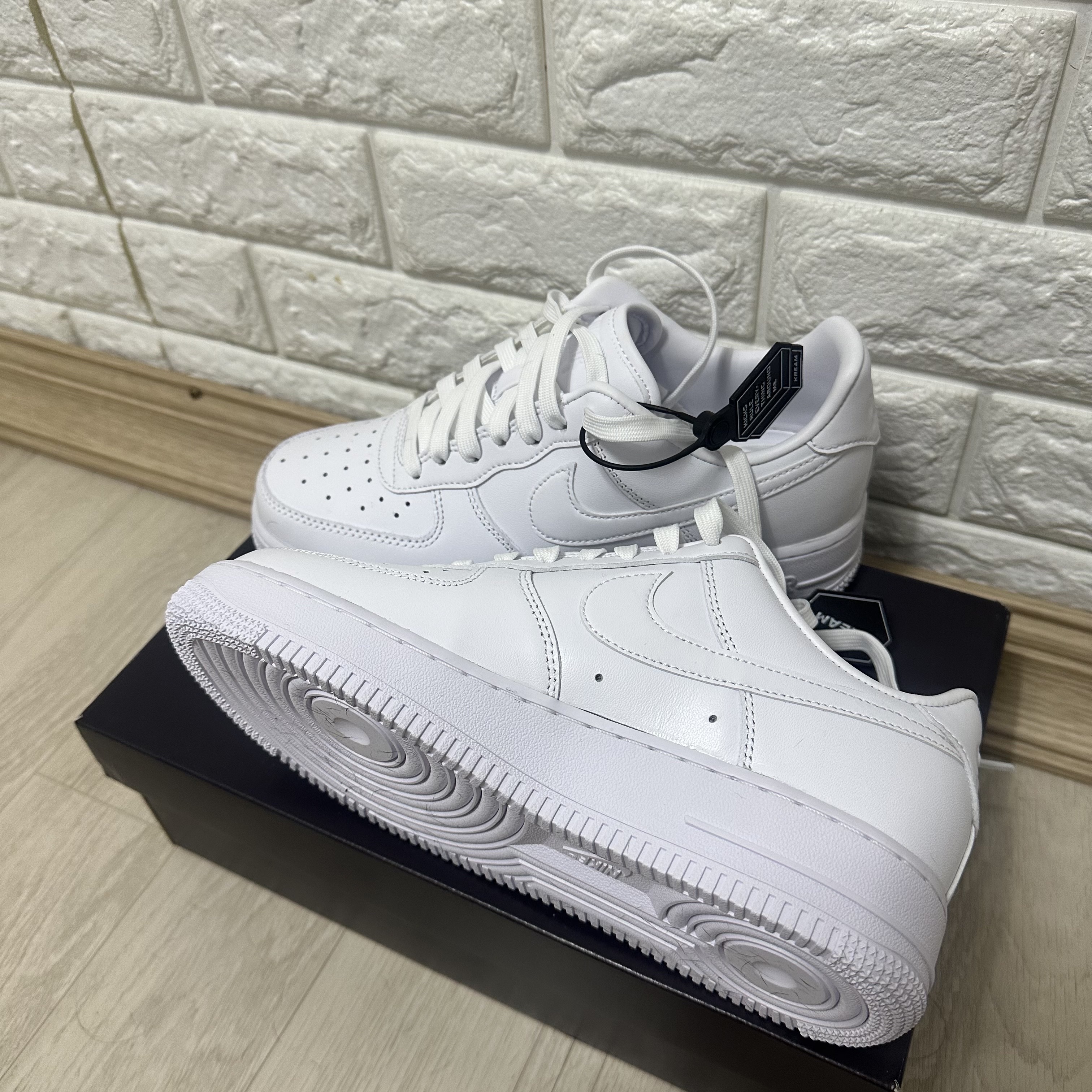 Nike Air Force 1 '07 Fresh White 착용 스타일 - 2