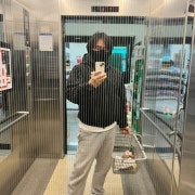 KREAM 프로필 이미지