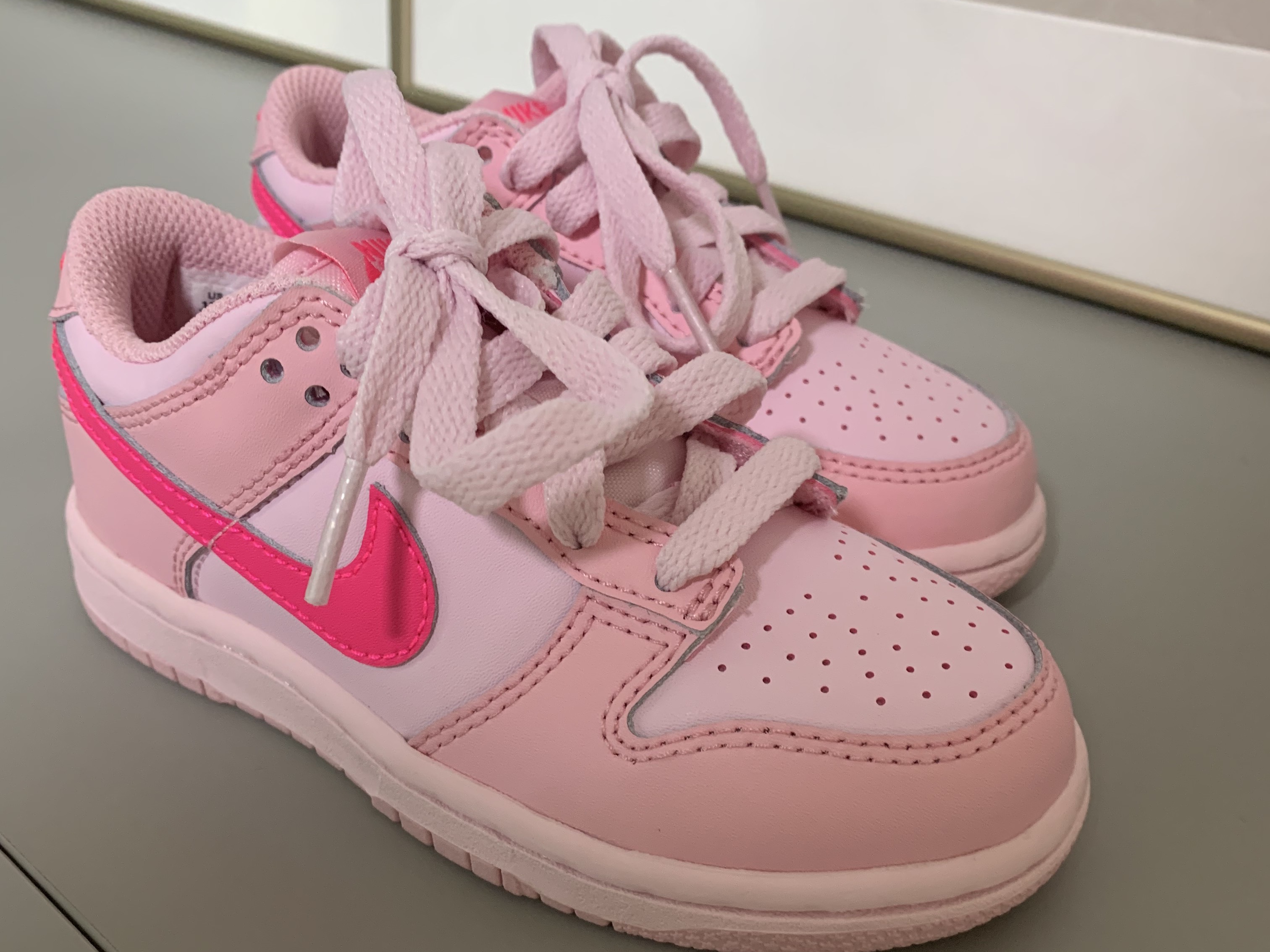 (PS) Nike Dunk Low Triple Pink 착용 스타일 - 2