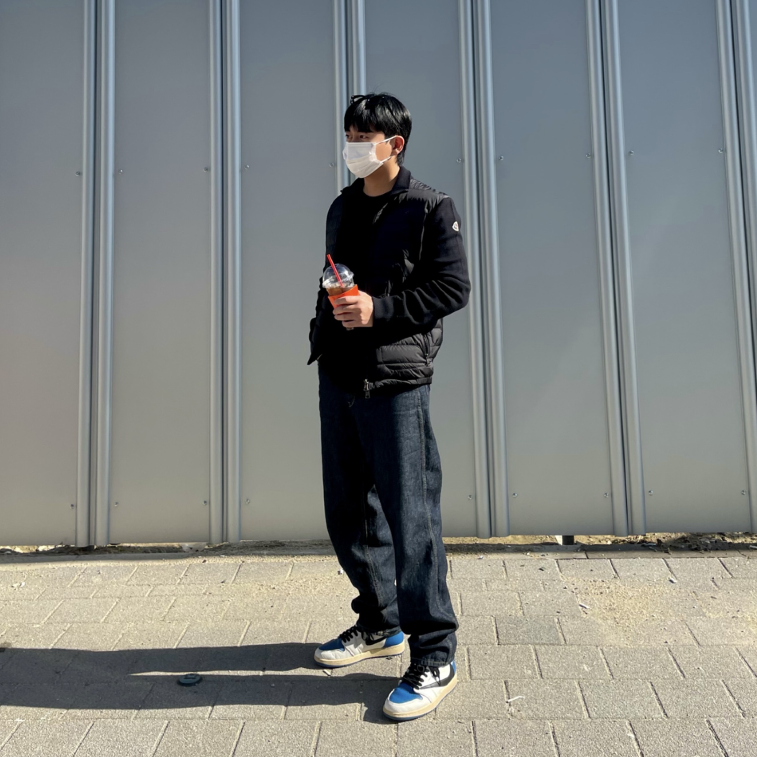 Moncler Padded Wool Cardigan Black - 22FW, Jordan 1 x Travis Scott x Fragment Retro High OG SP Military Blue 착용 스타일