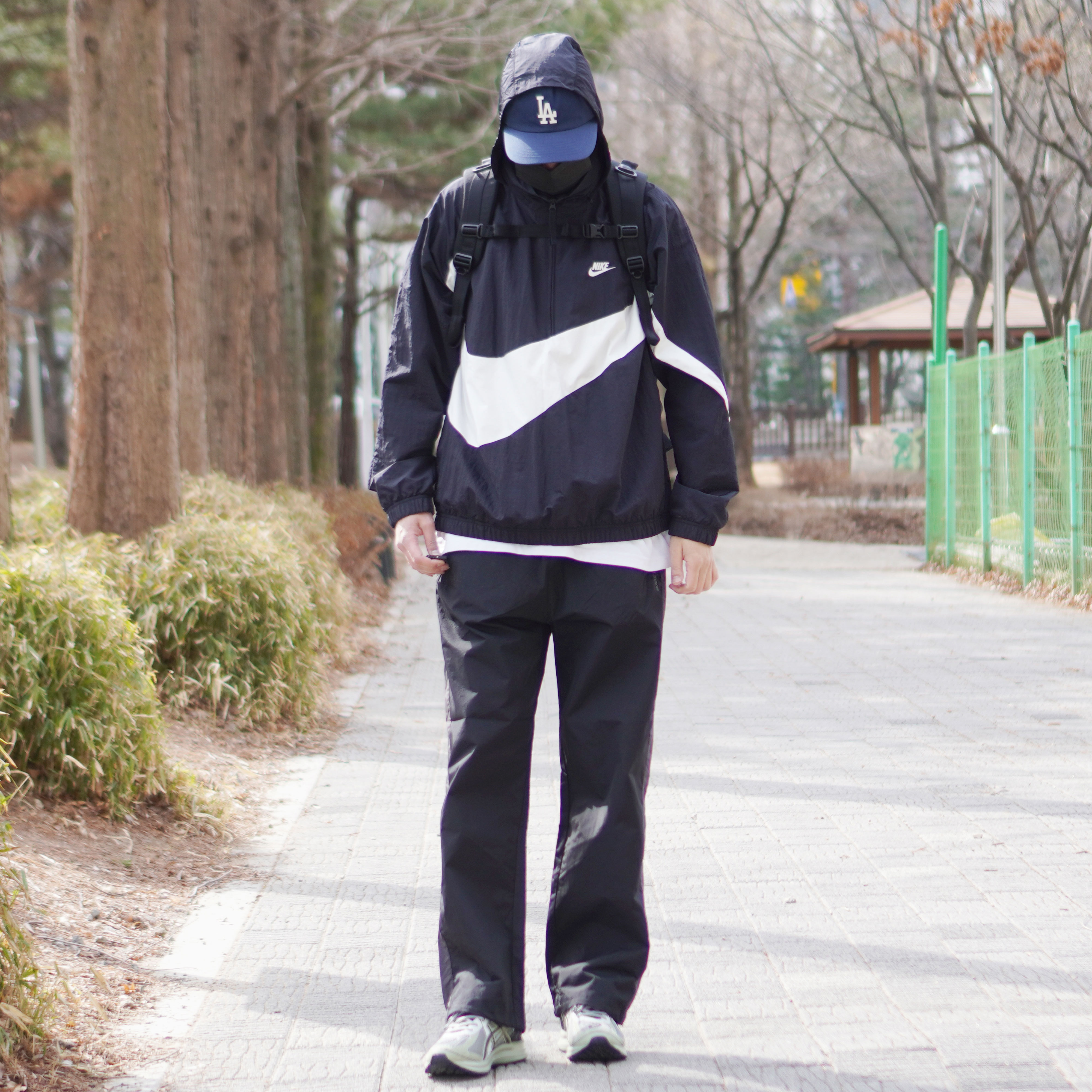 Asics Jog 100 S Sheet Rock - 2E Wide 착용 스타일 - 2