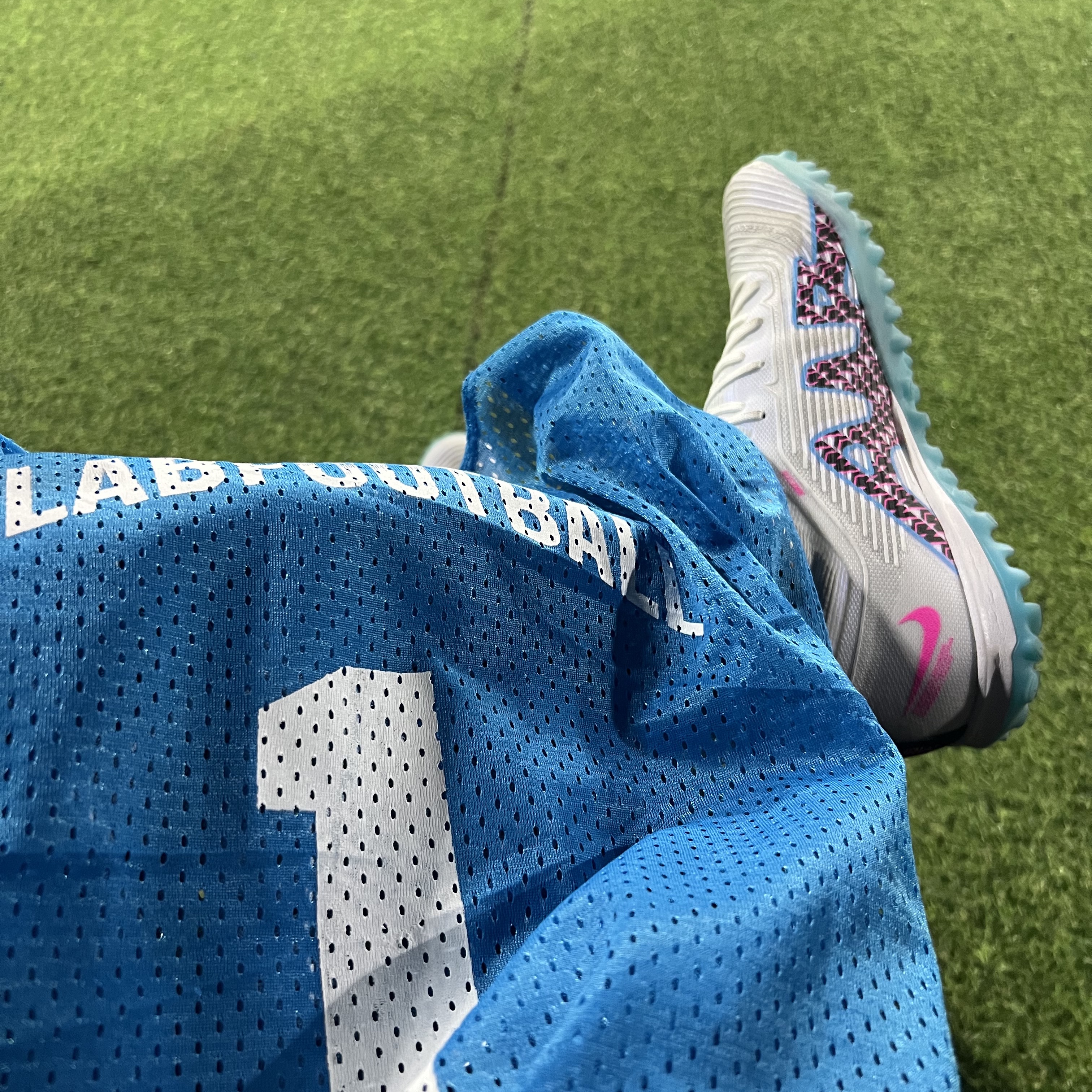 Nike Zoom Mercurial Vapor 15 Pro TF White Baltic Blue 착용 스타일 - 1