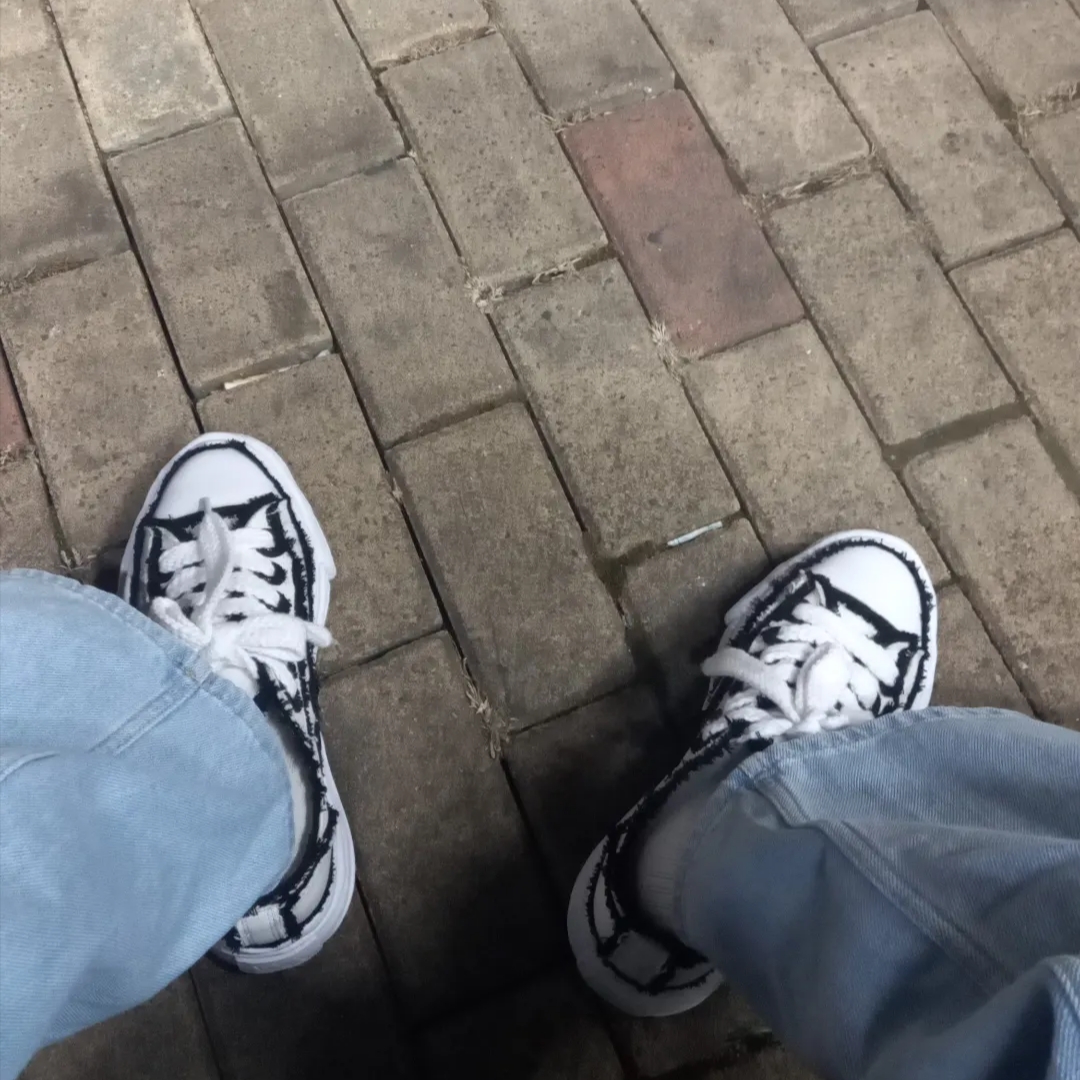 Maison Mihara Yasuhiro Peterson OG Sole OH Canvas Low-top Sneakers White 착용 스타일
