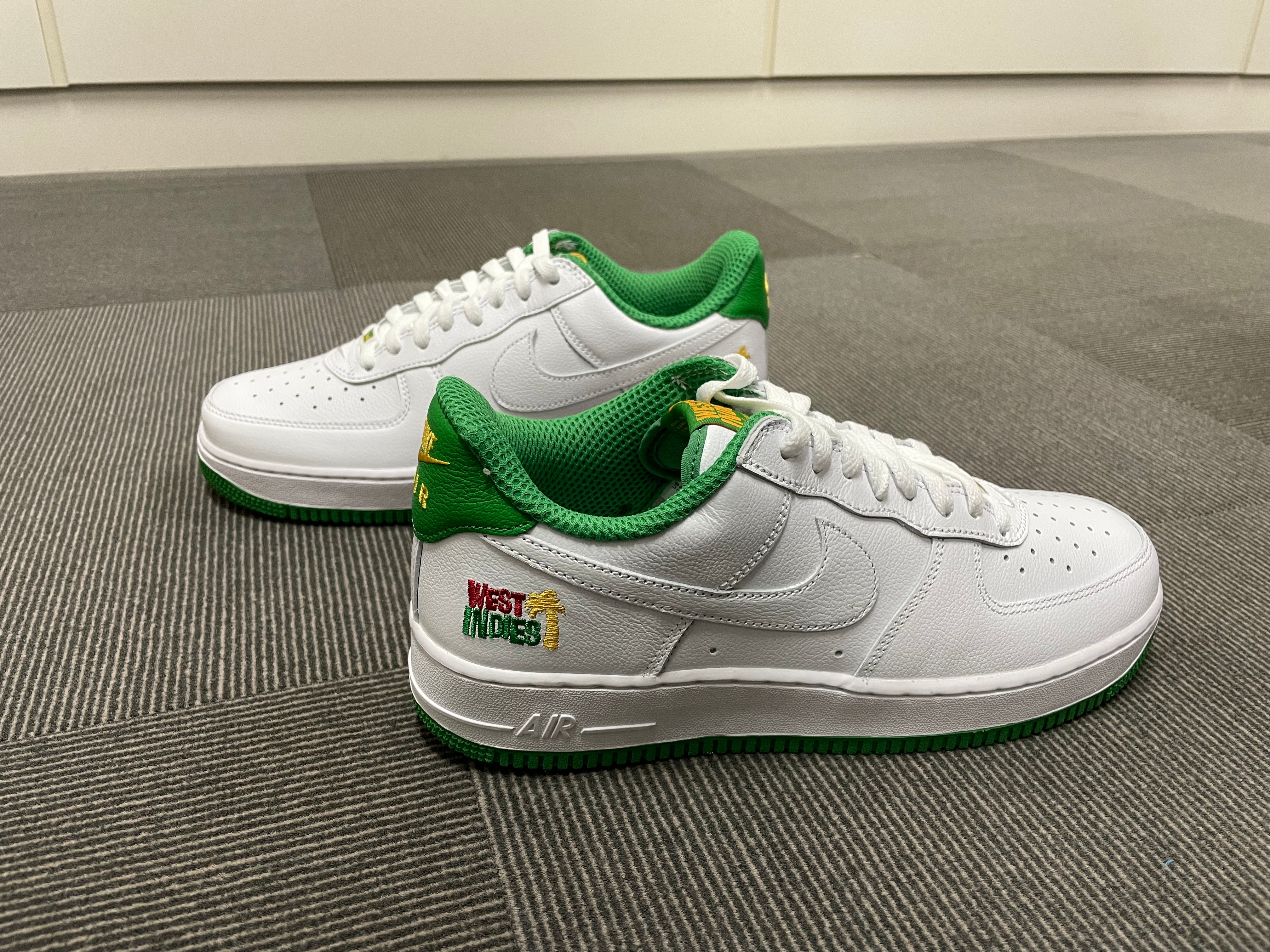 Nike Air Force 1 Low Retro QS West Indies Classic Green 착용 스타일 - 1