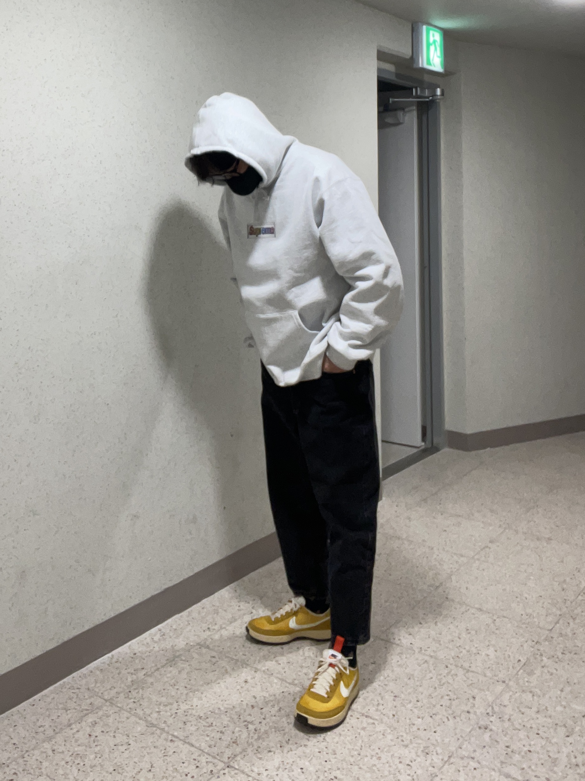 Supreme Bling Box Logo Hooded Sweatshirt Ash Grey - 22SS, Nike x Tom Sachs General Purpose Shoe Archive 착용 스타일 - 2