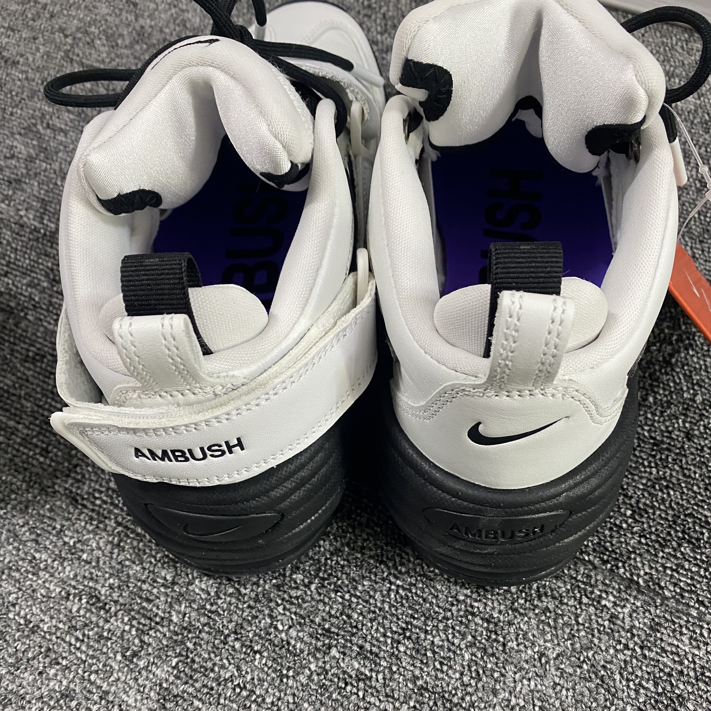 Nike x Ambush Air Adjust Force SP Summit White and Black 착용 스타일 - 1