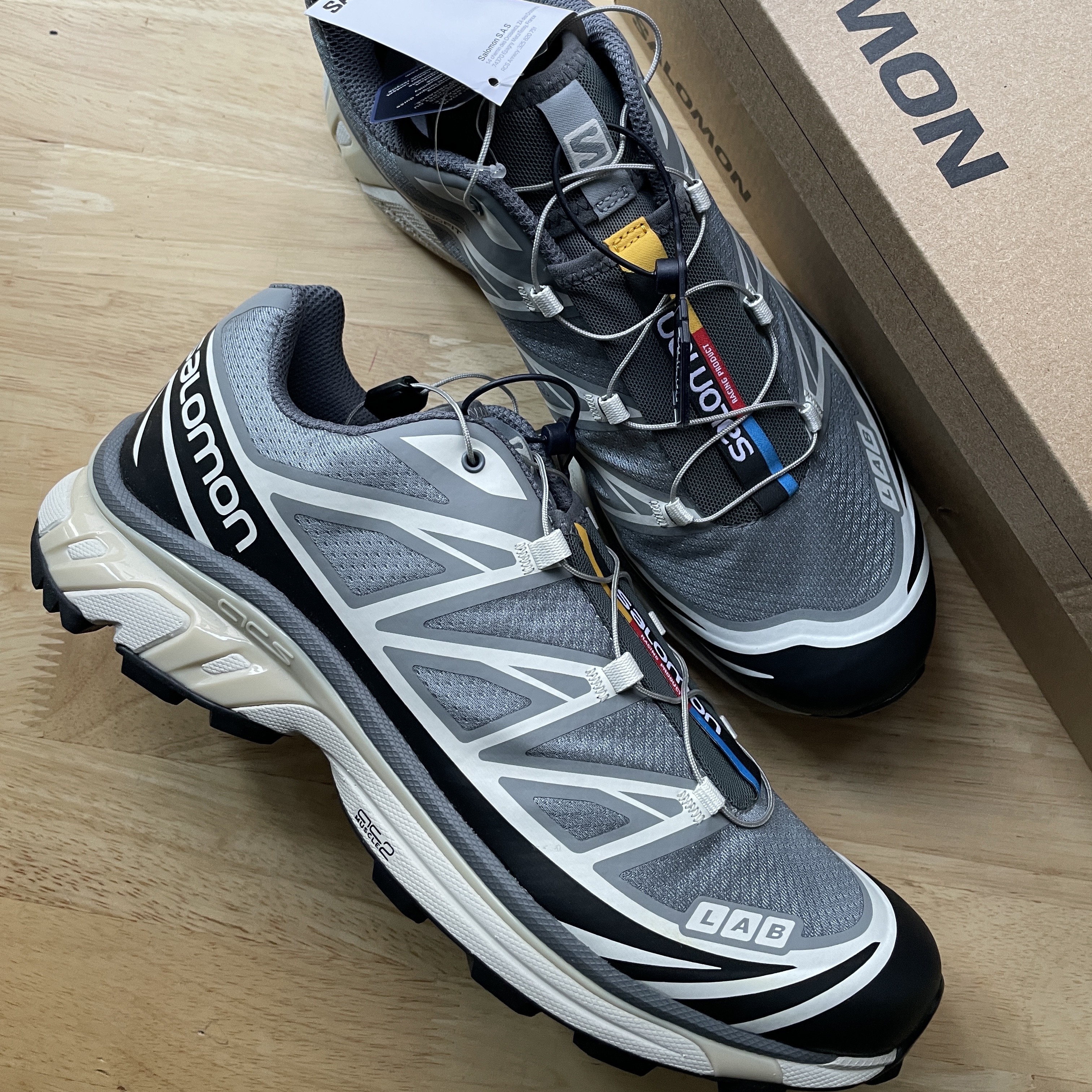Salomon XT-6 Recut Phantom Vanilla Ice 착용 스타일 - 1