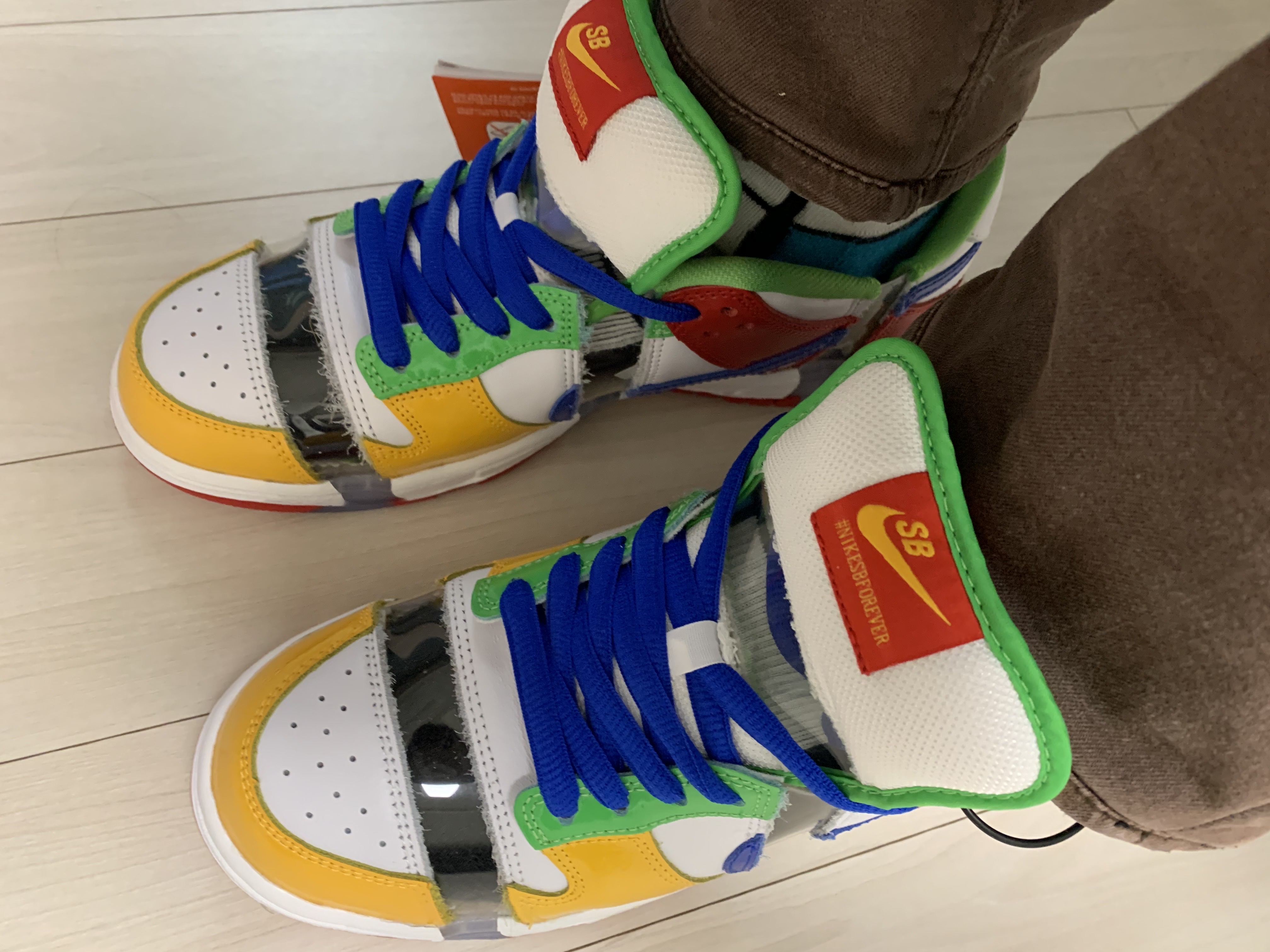 Nike SB Dunk Low Sandy 착용 스타일 - 2