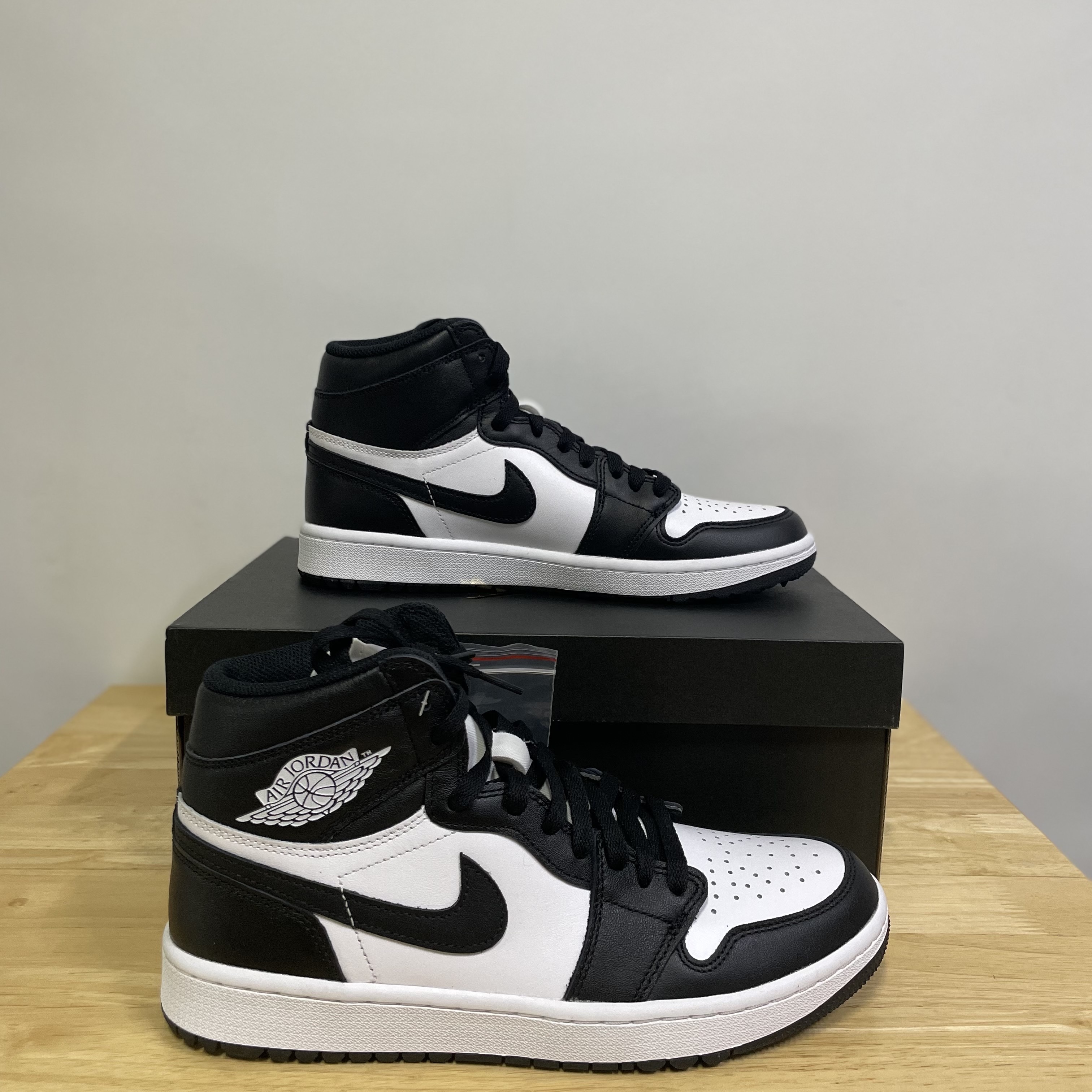 Jordan 1 High Golf White Black 착용 스타일 - 1