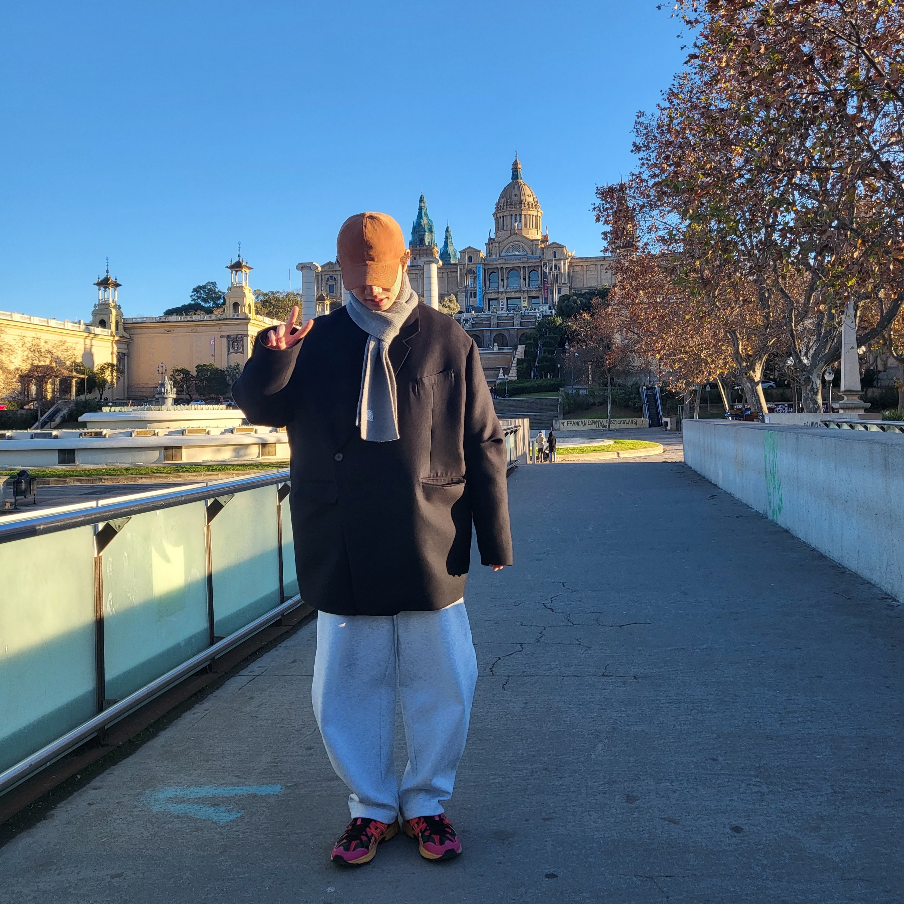 Zara x Ader Error Jogger Pants Grey, Asics x Andersson Bell Gel-Sonoma 15-50 Bright Rose Evergreen 착용 스타일 - 1