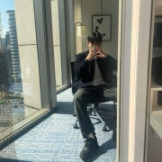 KREAM 프로필 이미지