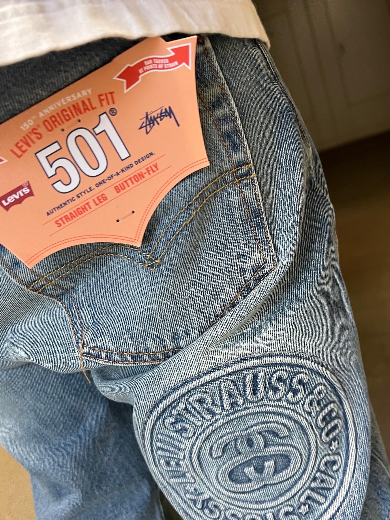 Stussy x Levi's Embossed 501 Jean Indigo, Stussy x Levi's Embossed Trucker Jacket Indigo 착용 스타일 - 4