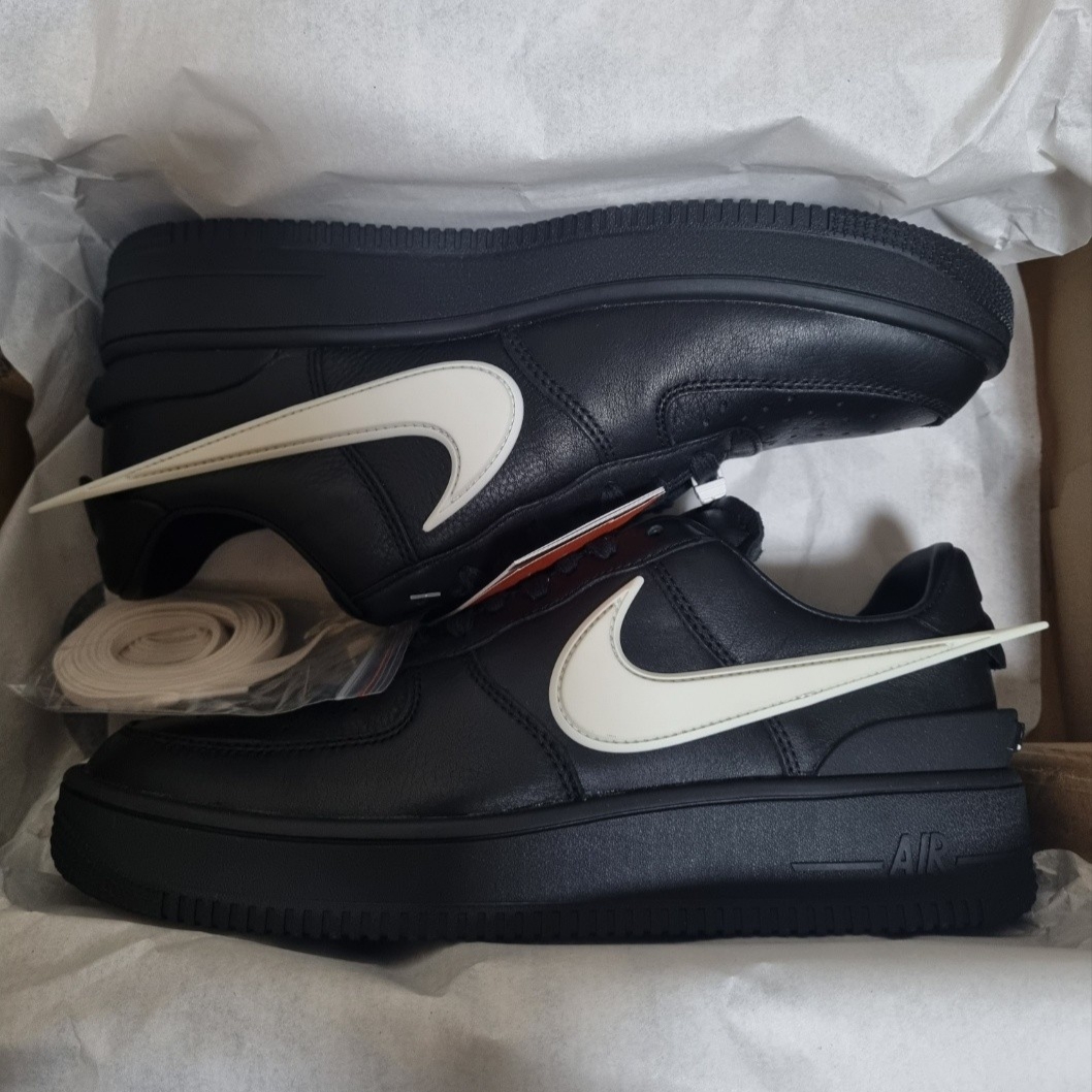 Nike x Ambush Air Force 1 Low SP Black 착용 스타일 - 2