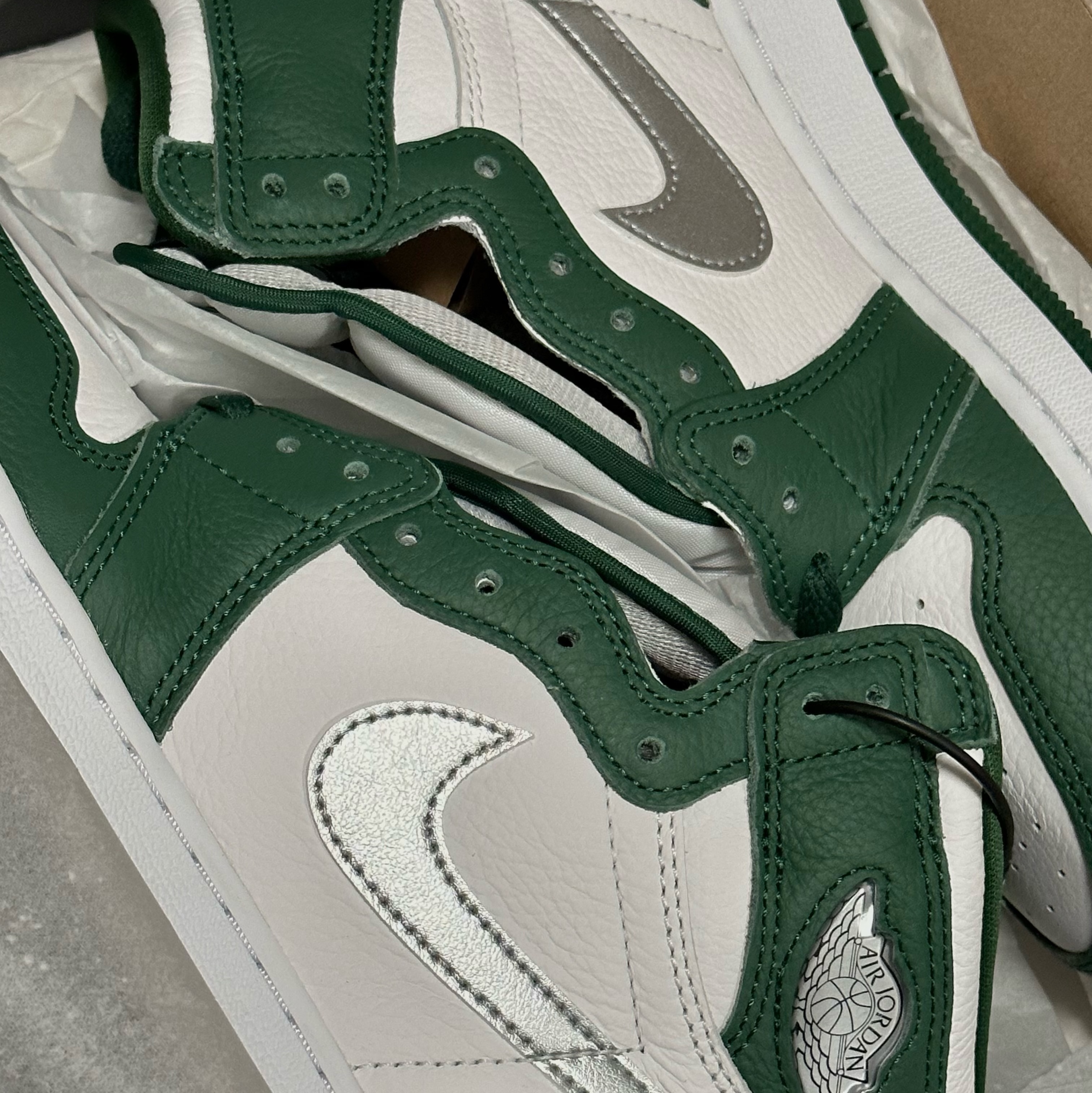 (GS) Jordan 1 Retro High OG Gorge Green 착용 스타일