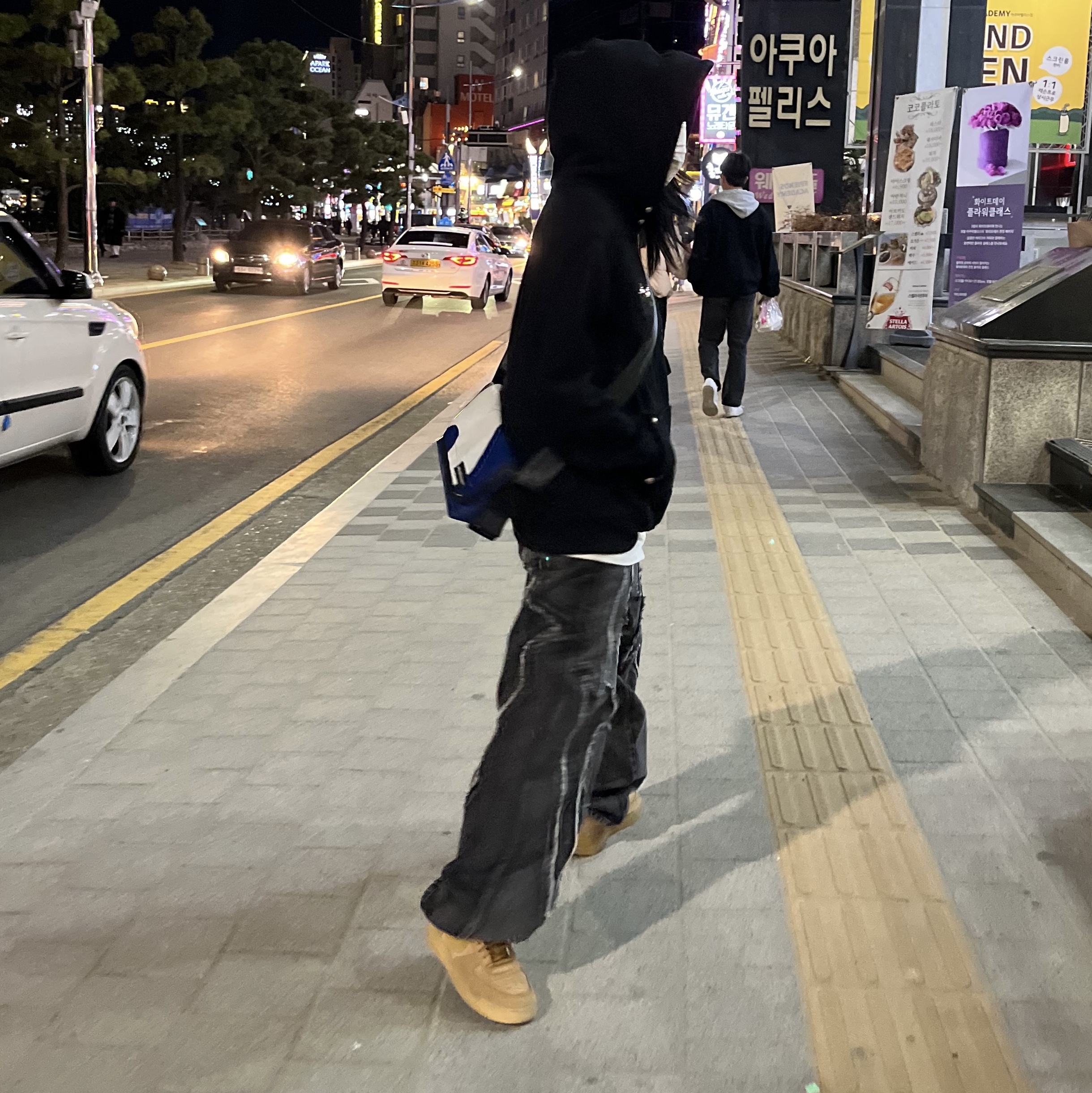 Nike Air Force 1 '07 WB Flax 착용 스타일 - 3