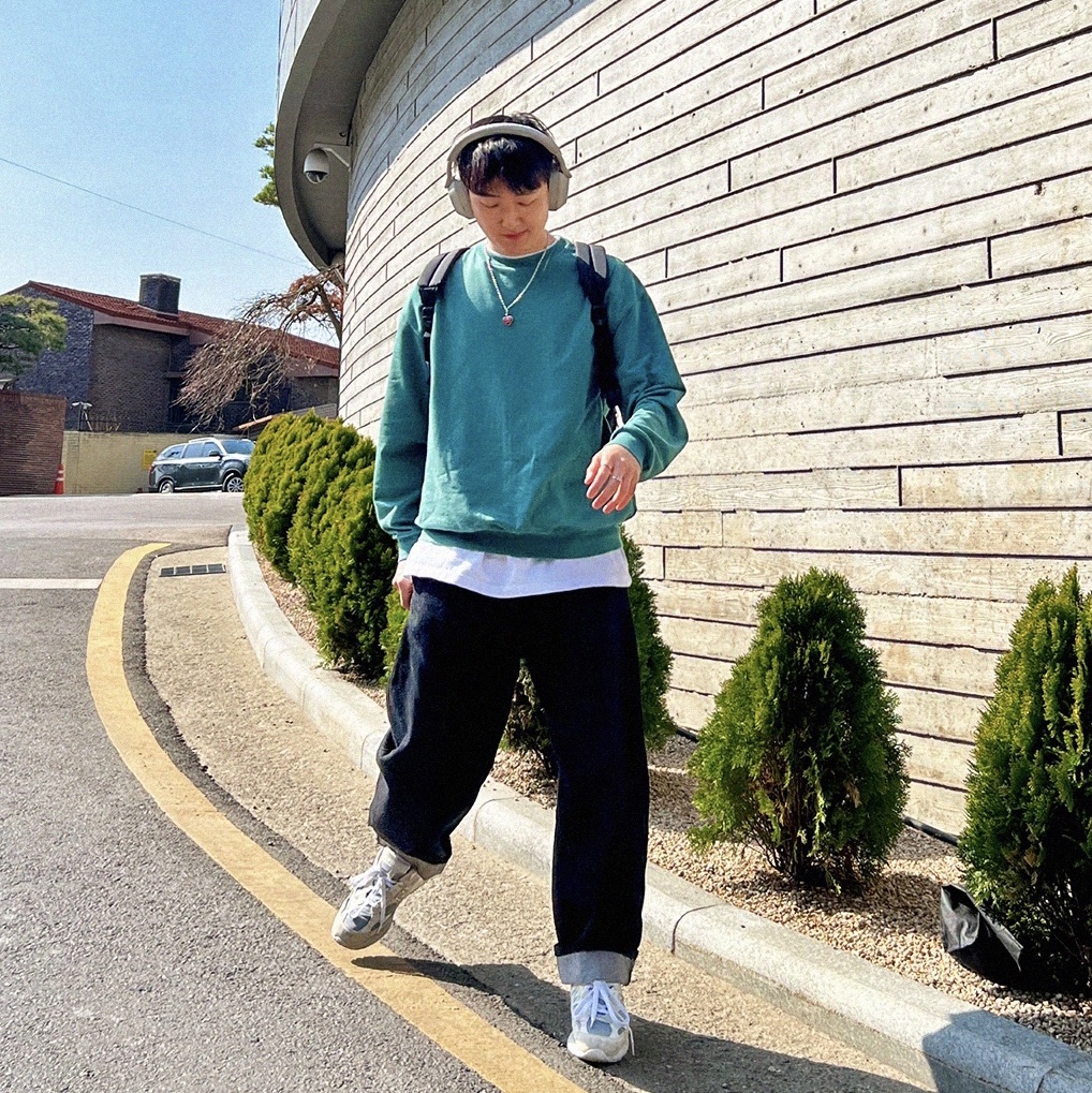 Human Made Five Heart Necklace Silver, New Balance 992 Made in USA White Silver 착용 스타일 - 1