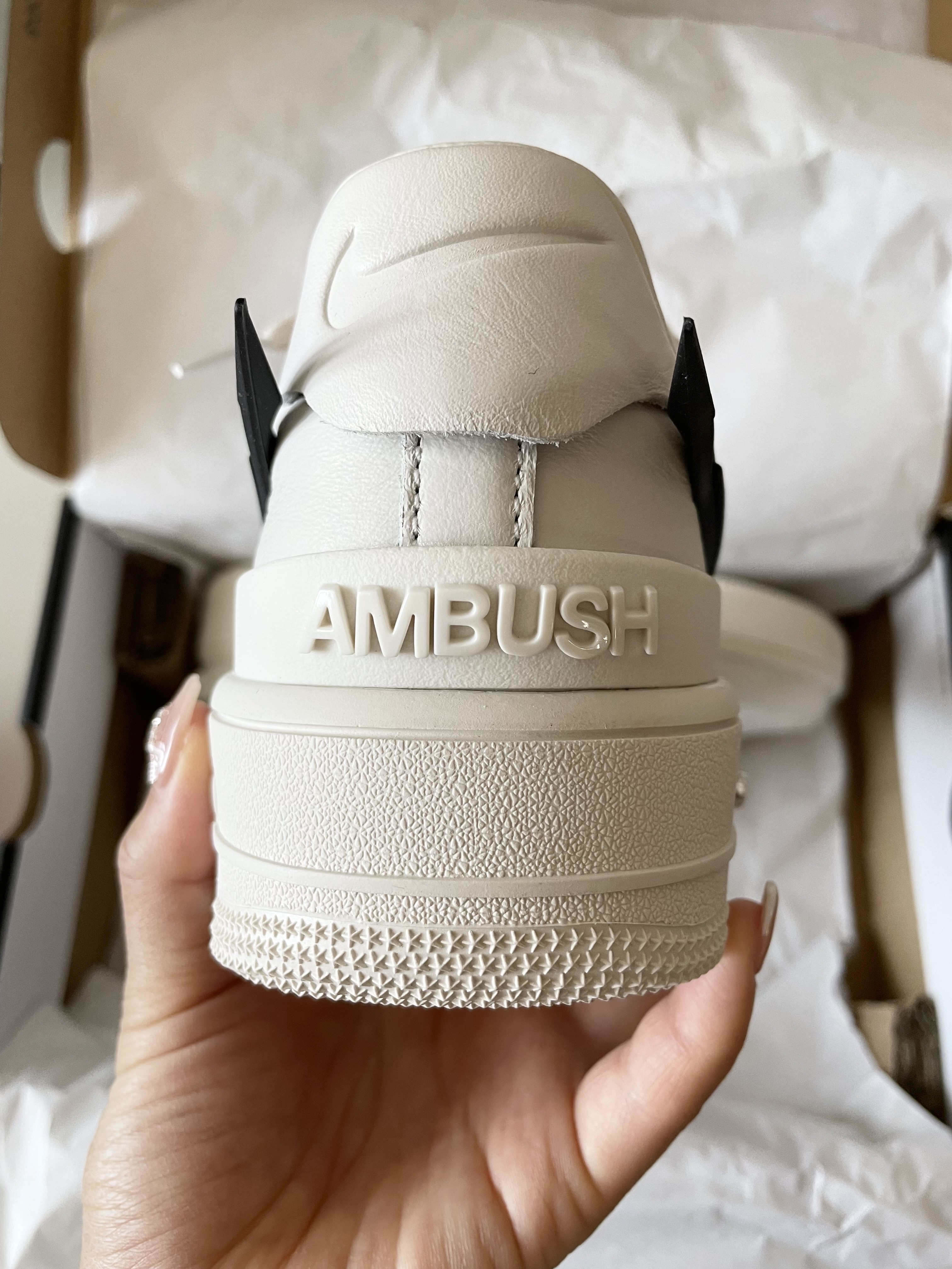Nike x Ambush Air Force 1 Low SP Phantom 착용 스타일 - 2