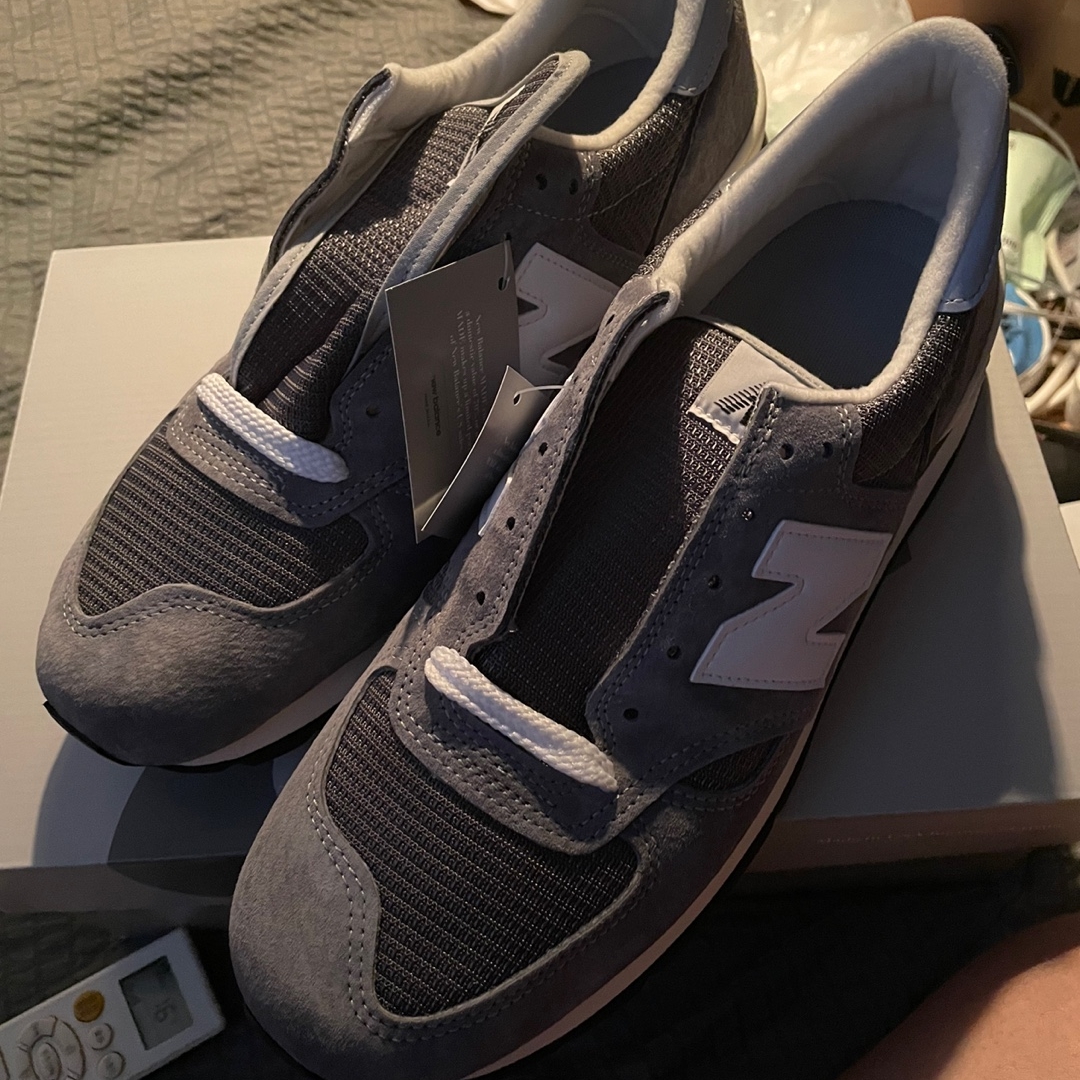 New Balance 990v1 Made in USA Grey White 착용 스타일