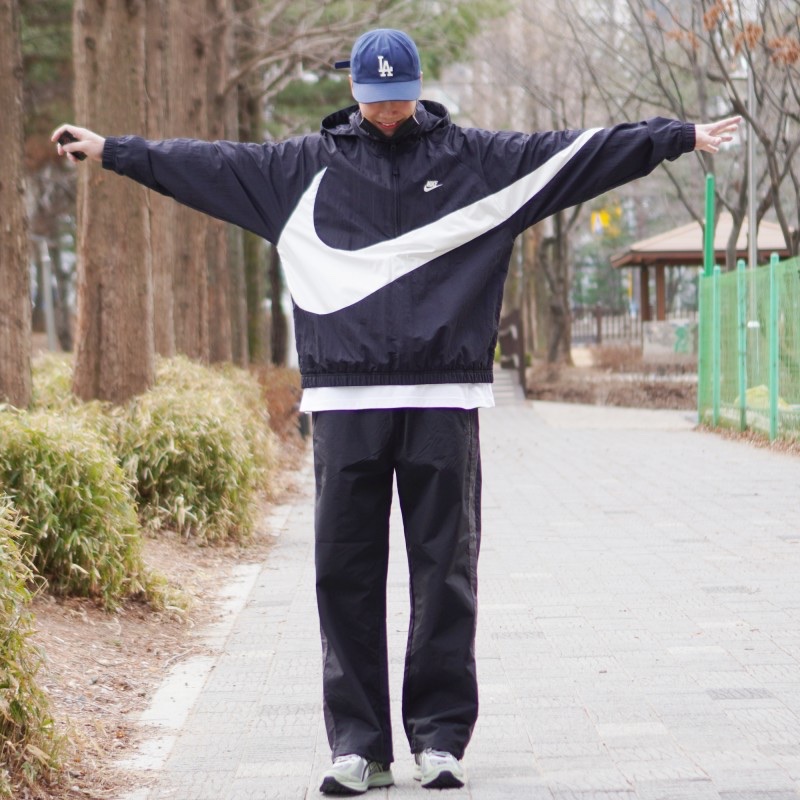 Nike NSW Big Swoosh Woven Jacket Black - Asia, Asics Jog 100 S Sheet Rock - 2E Wide 착용 스타일 - 3