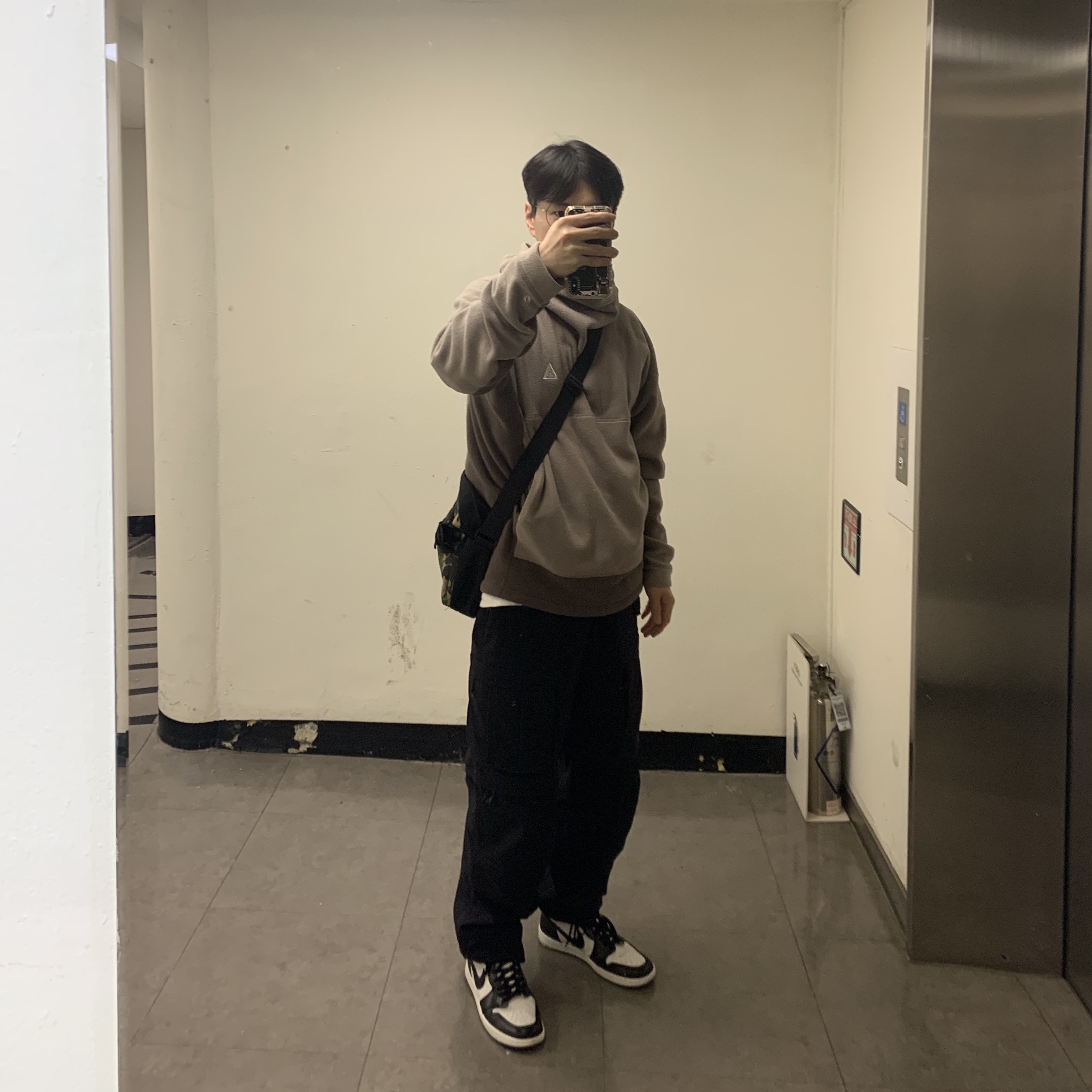 Jordan 1 High 85 Black White 착용 스타일