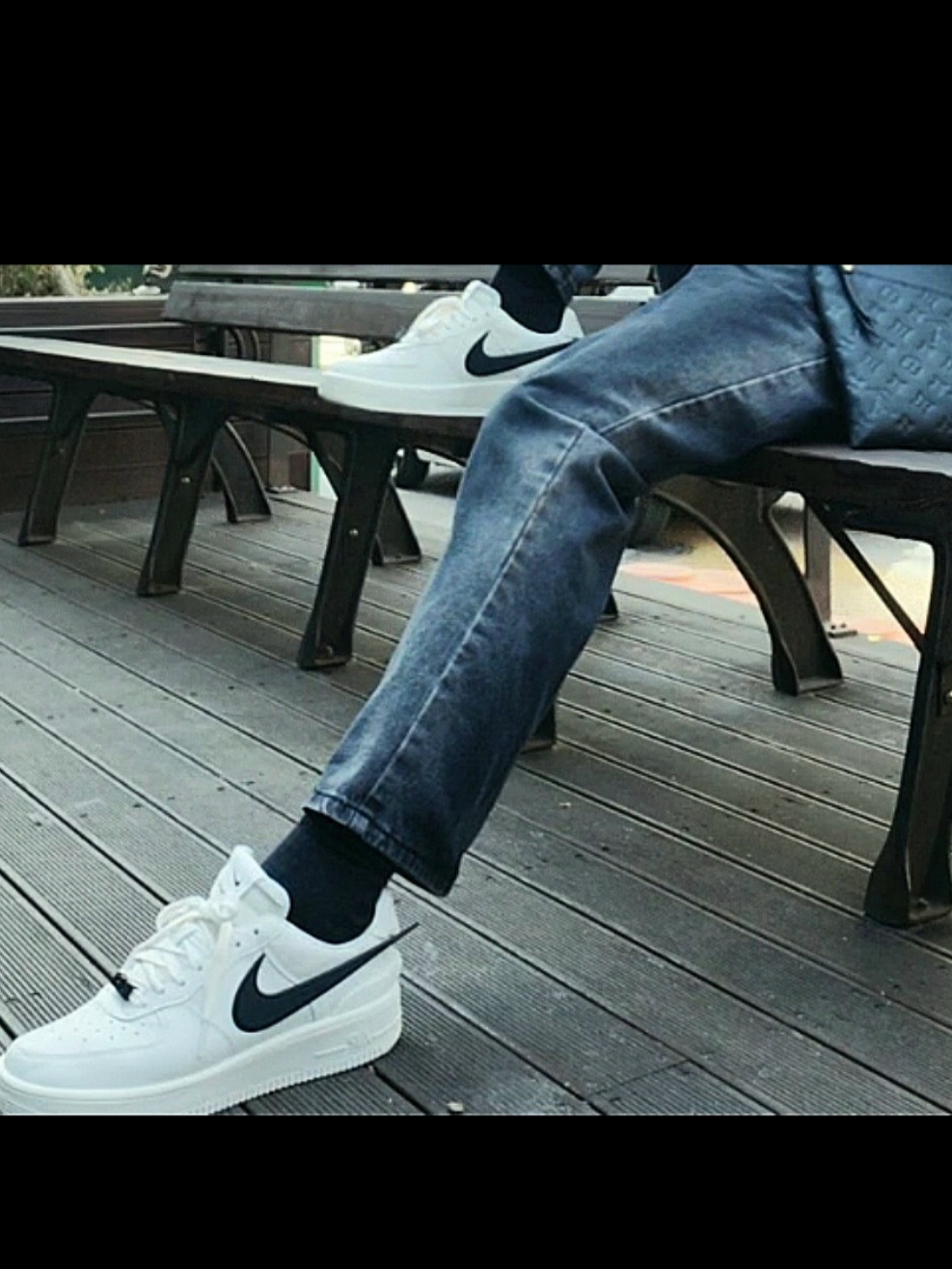 Nike x Ambush Air Force 1 Low SP Phantom, Louis Vuitton Daily Pouch Monogram Empreinte Black 착용 스타일 - 2