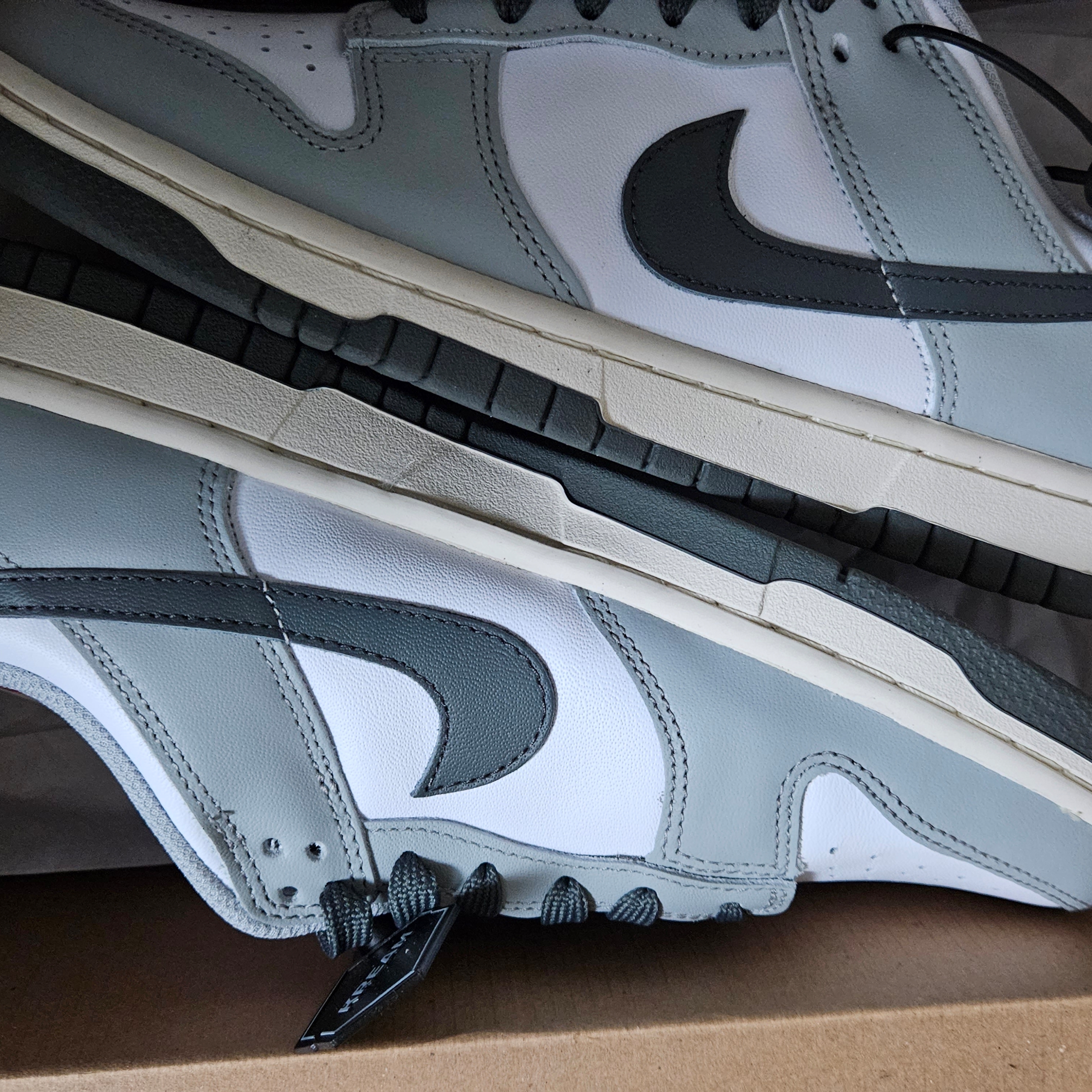 (W) Nike Dunk Low Light Smoke Grey 착용 스타일
