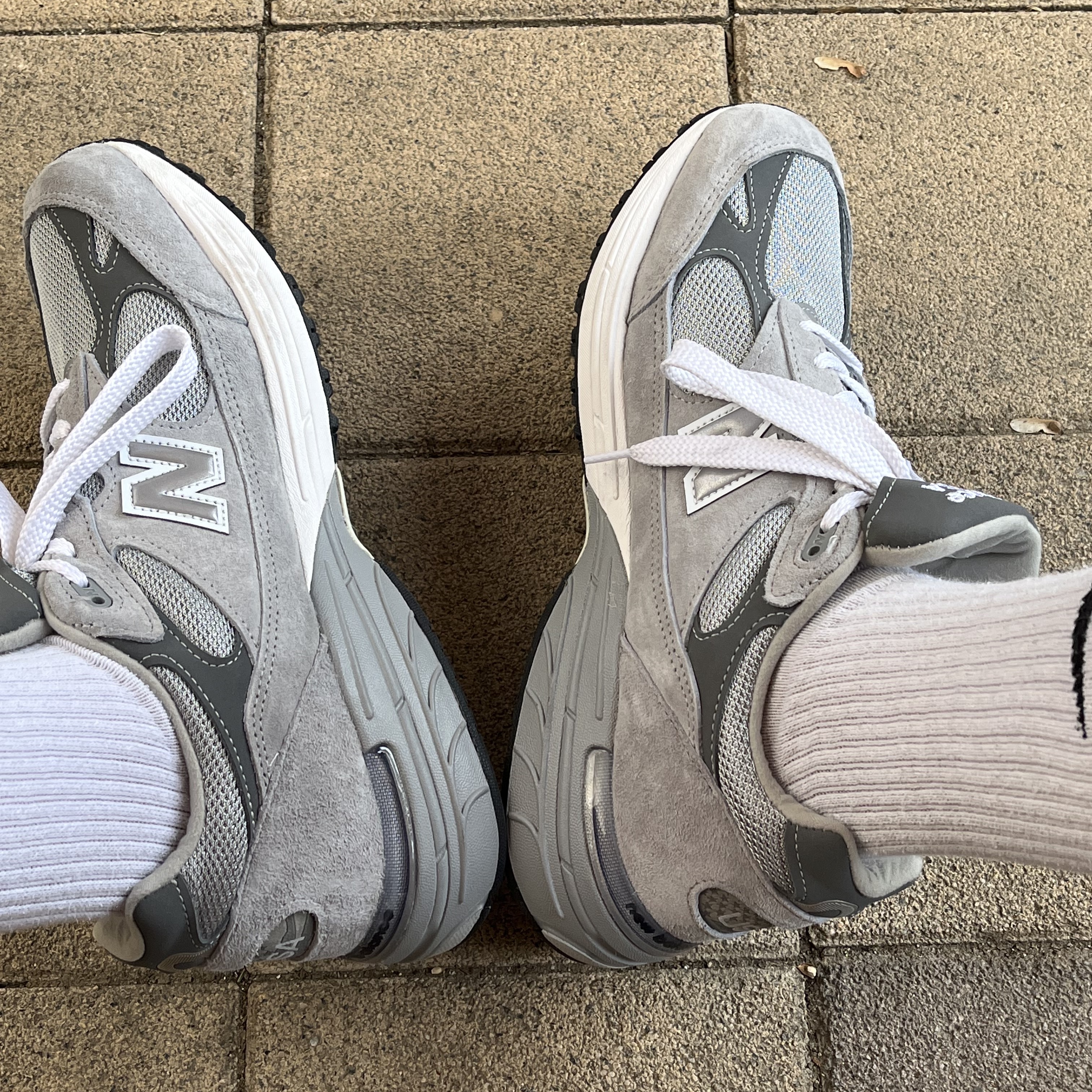 New Balance 993 Made in USA Grey - D Standard 착용 스타일