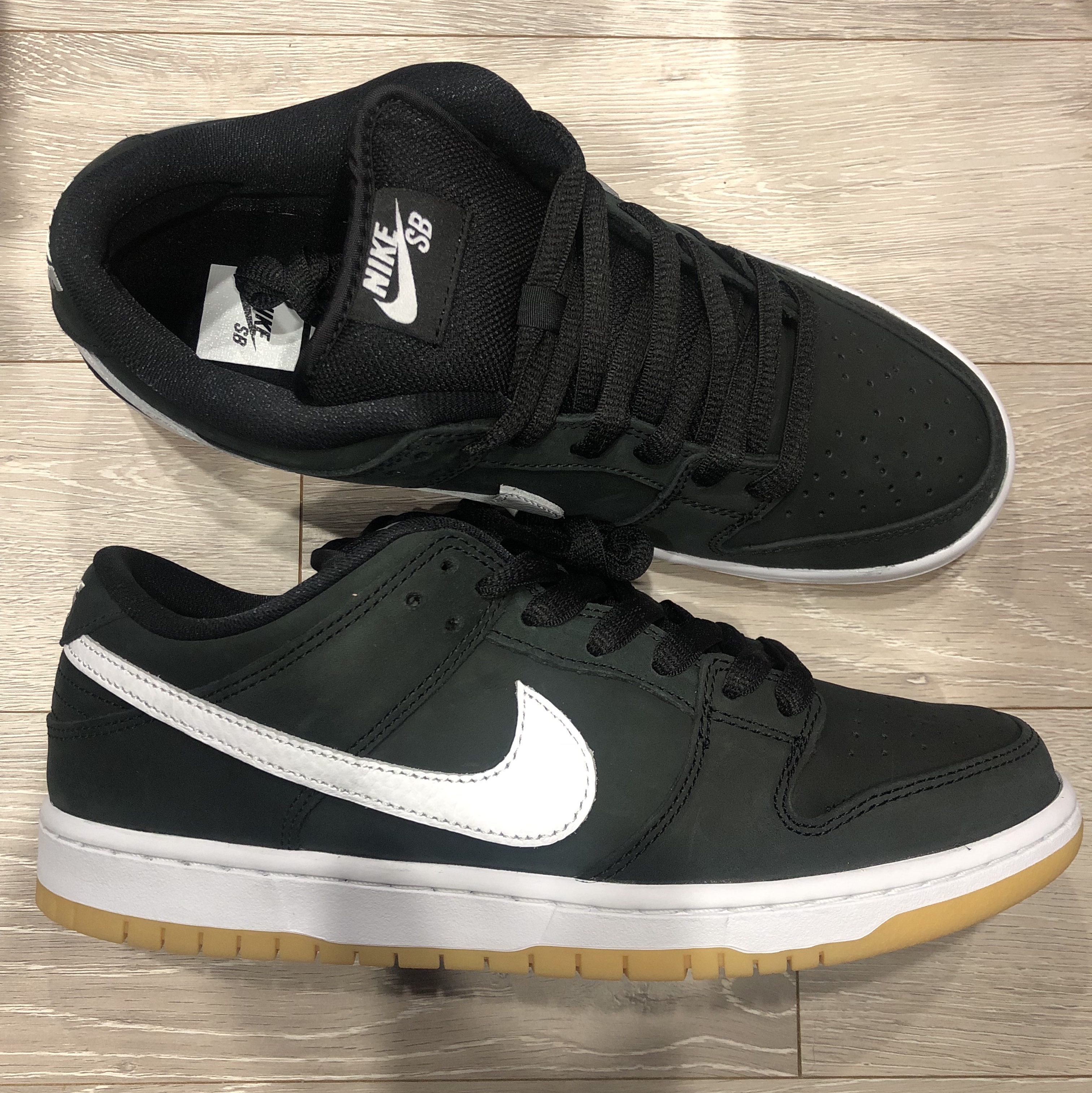Nike SB Dunk Low Pro Black White 착용 스타일