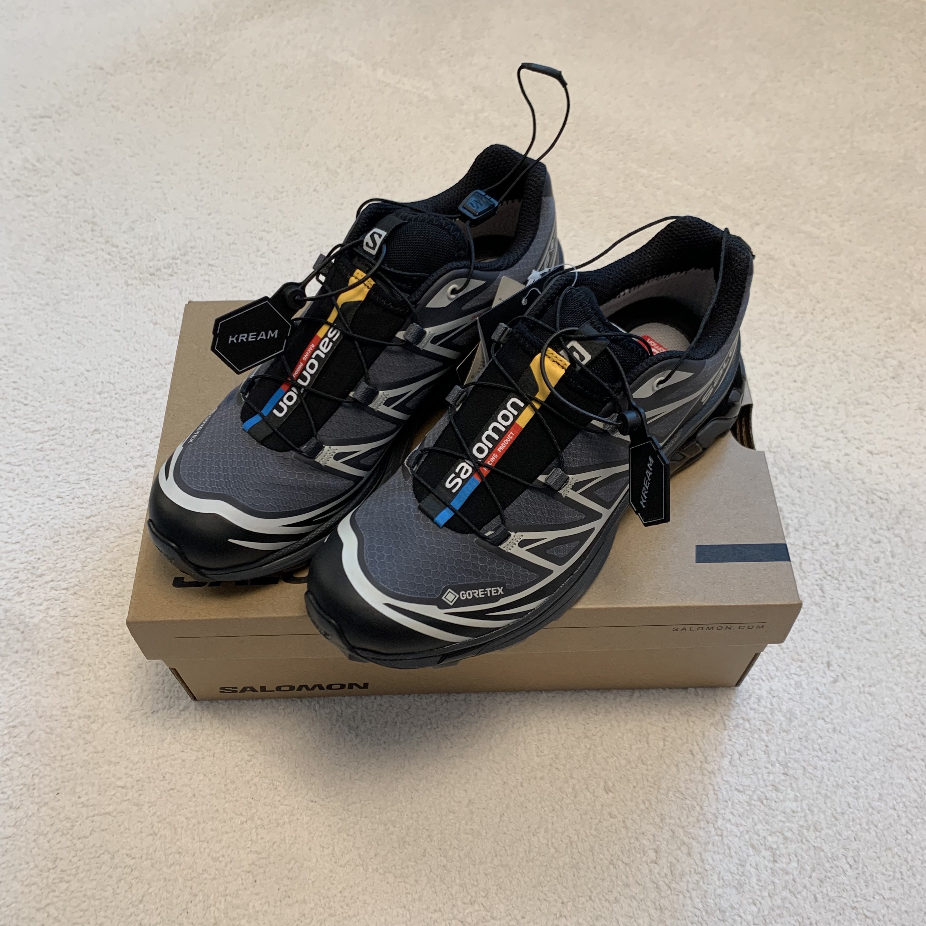 Salomon XT-6 Gore-Tex Black Ebony 착용 스타일 - 2